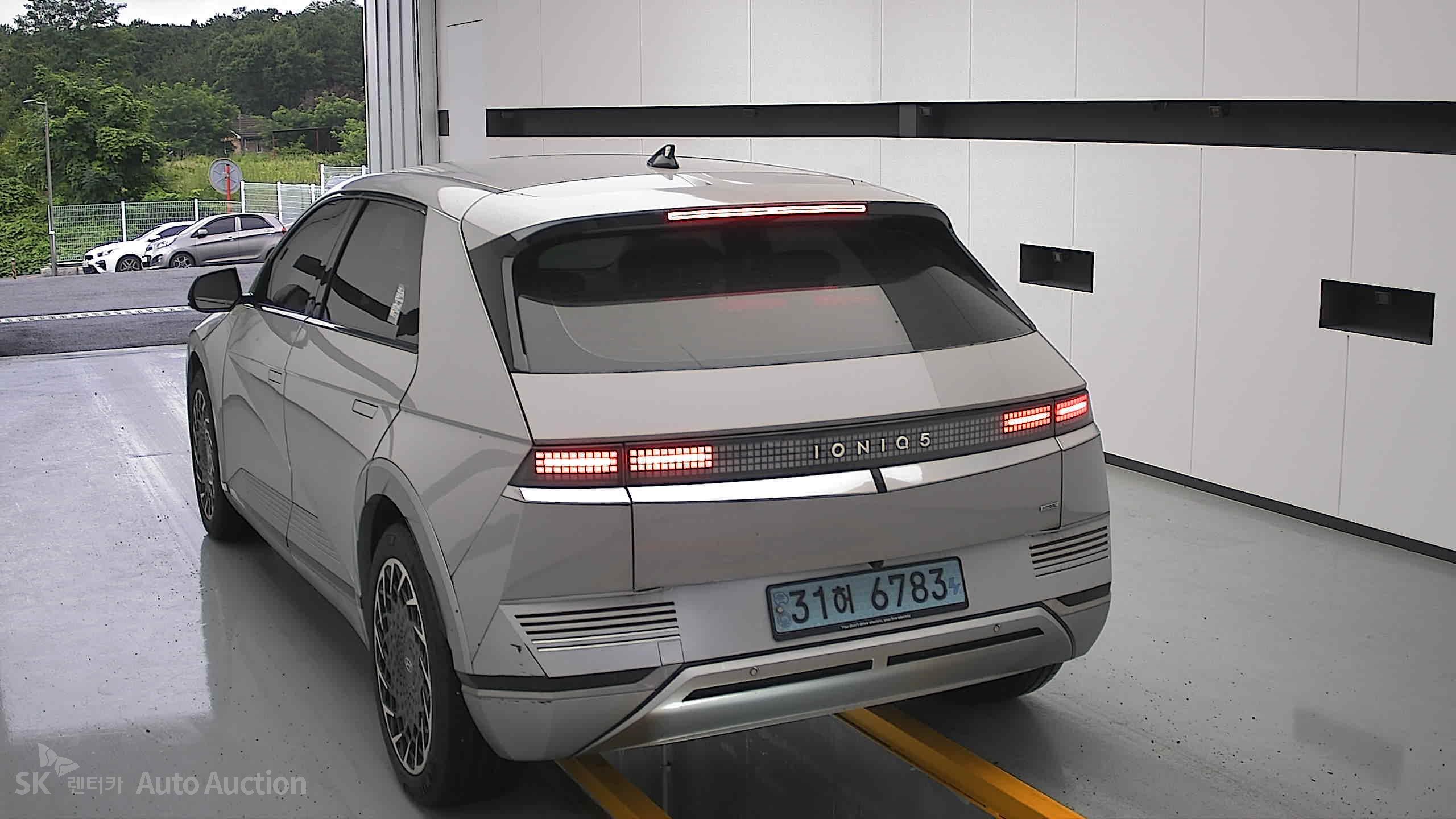 2022 - hyundai ioniq