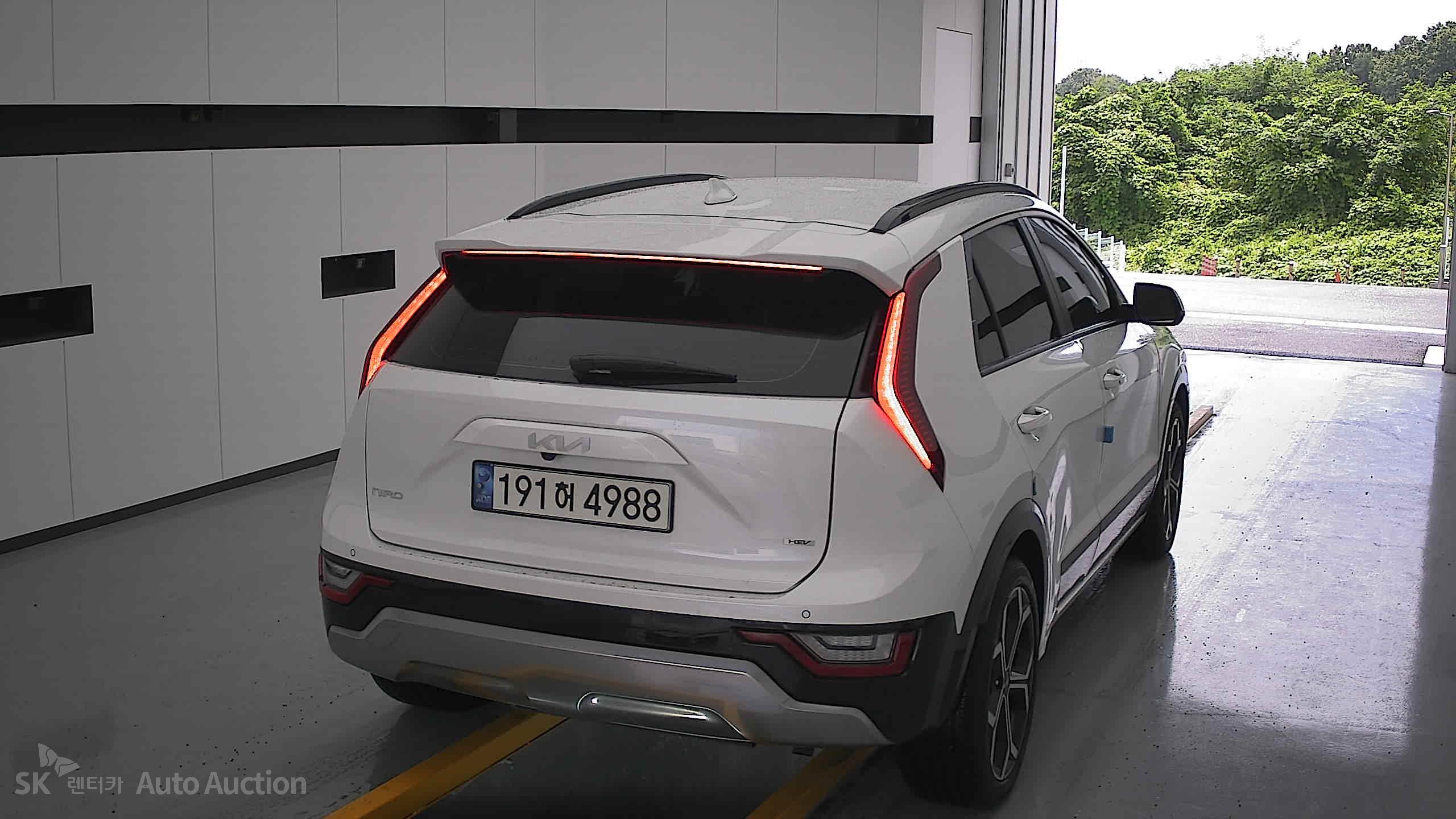 2022 - kia all-new niro