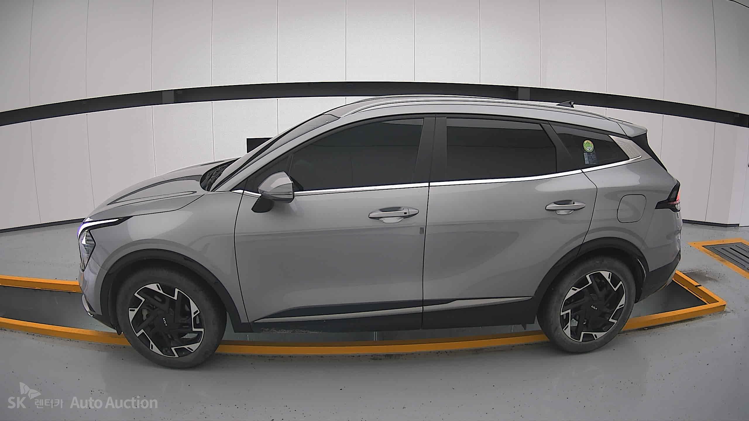 2022 - kia sportage