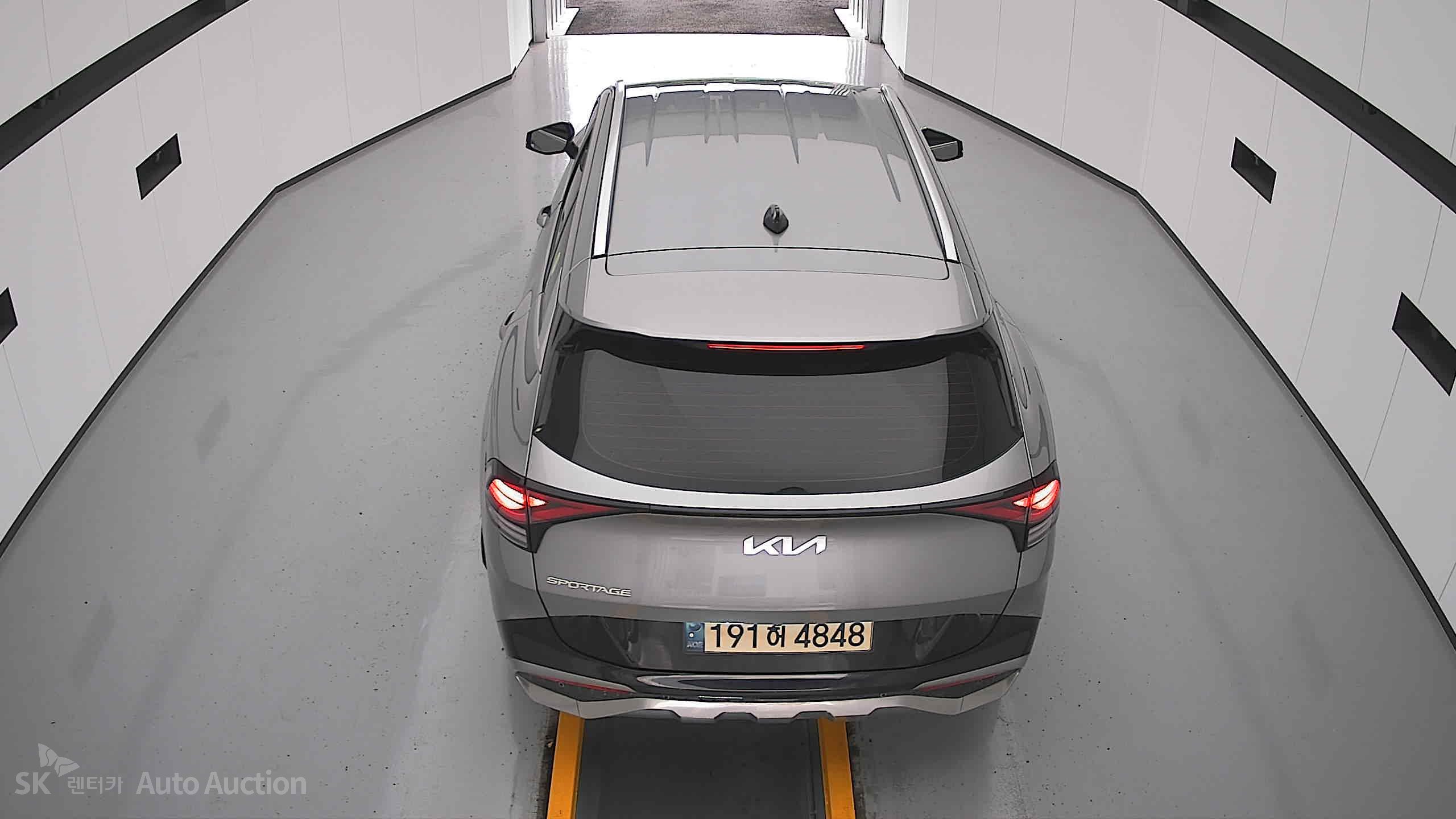2022 - kia sportage