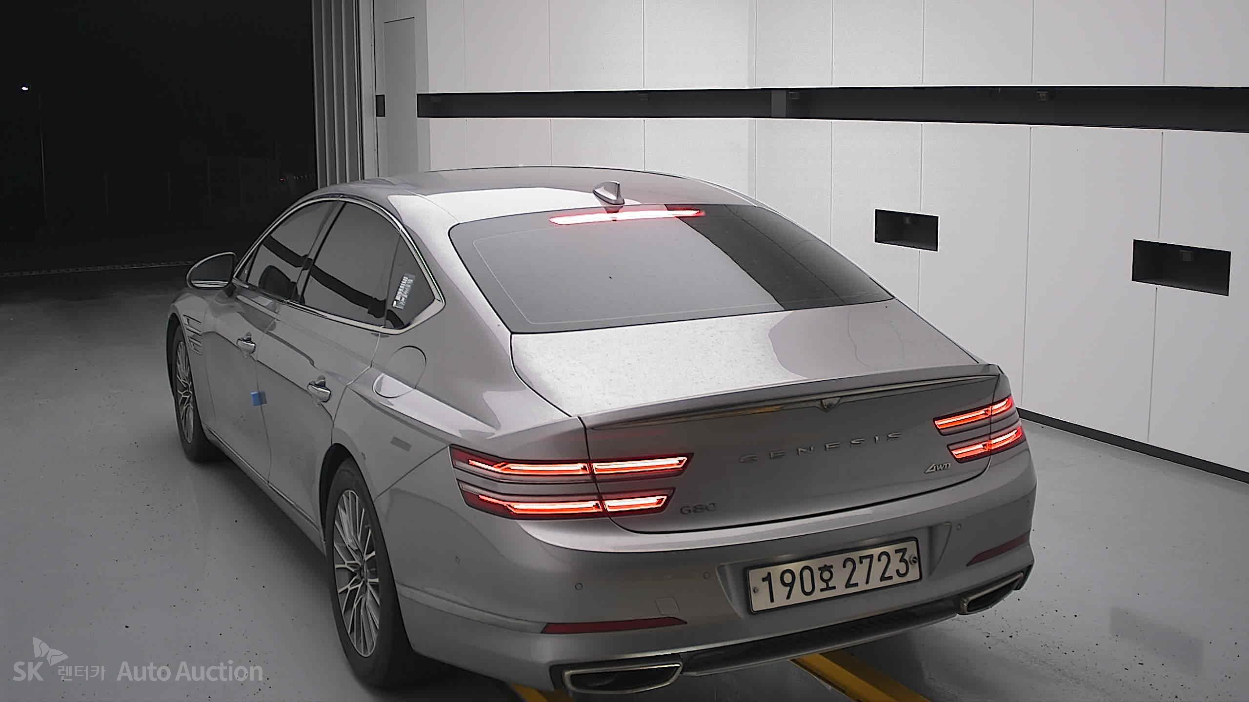 2022 - genesis g80