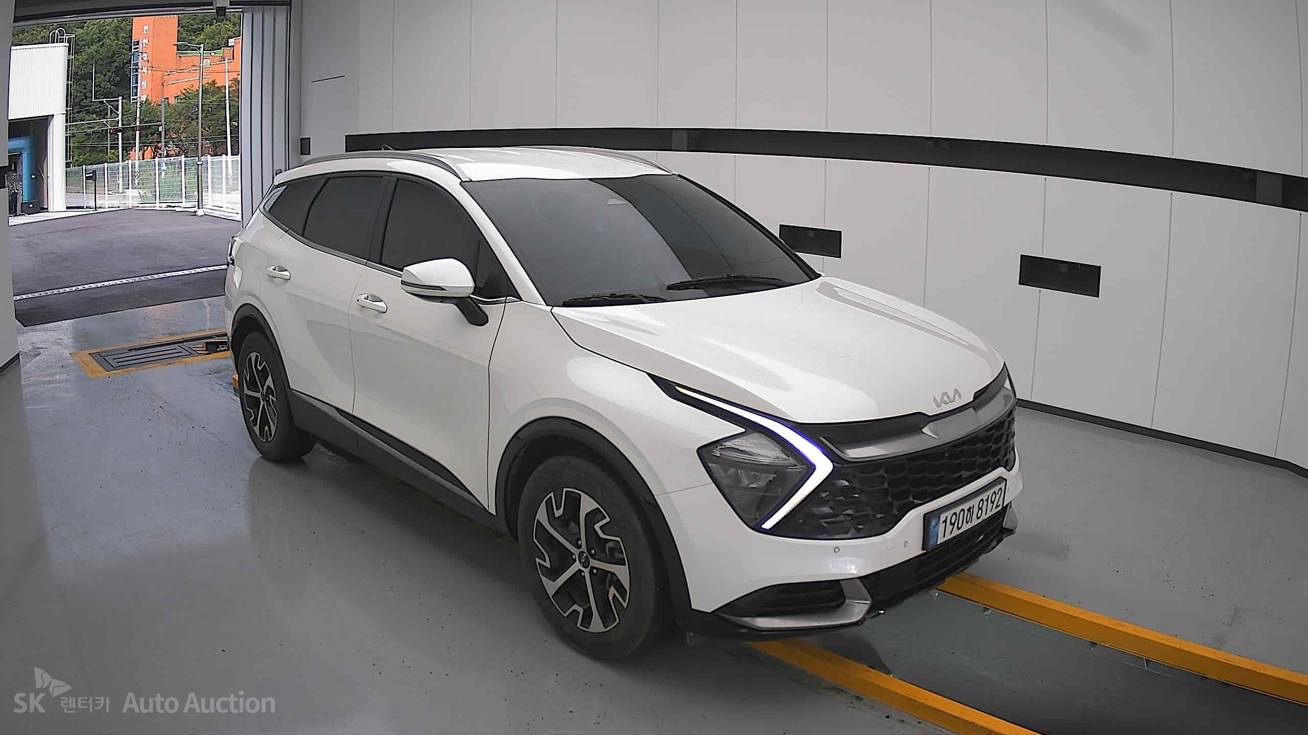 2023 - kia sportage