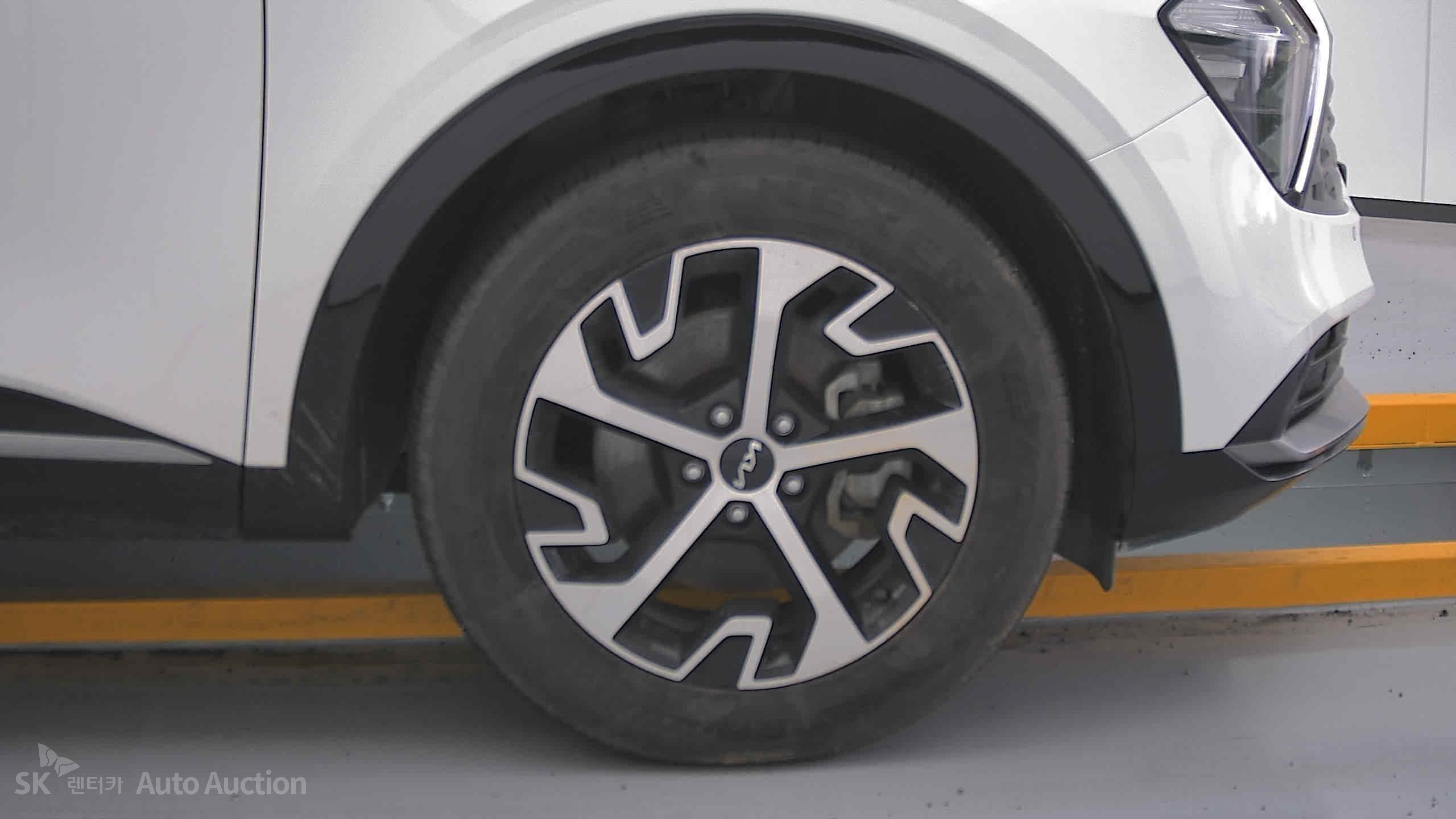 2023 - kia sportage