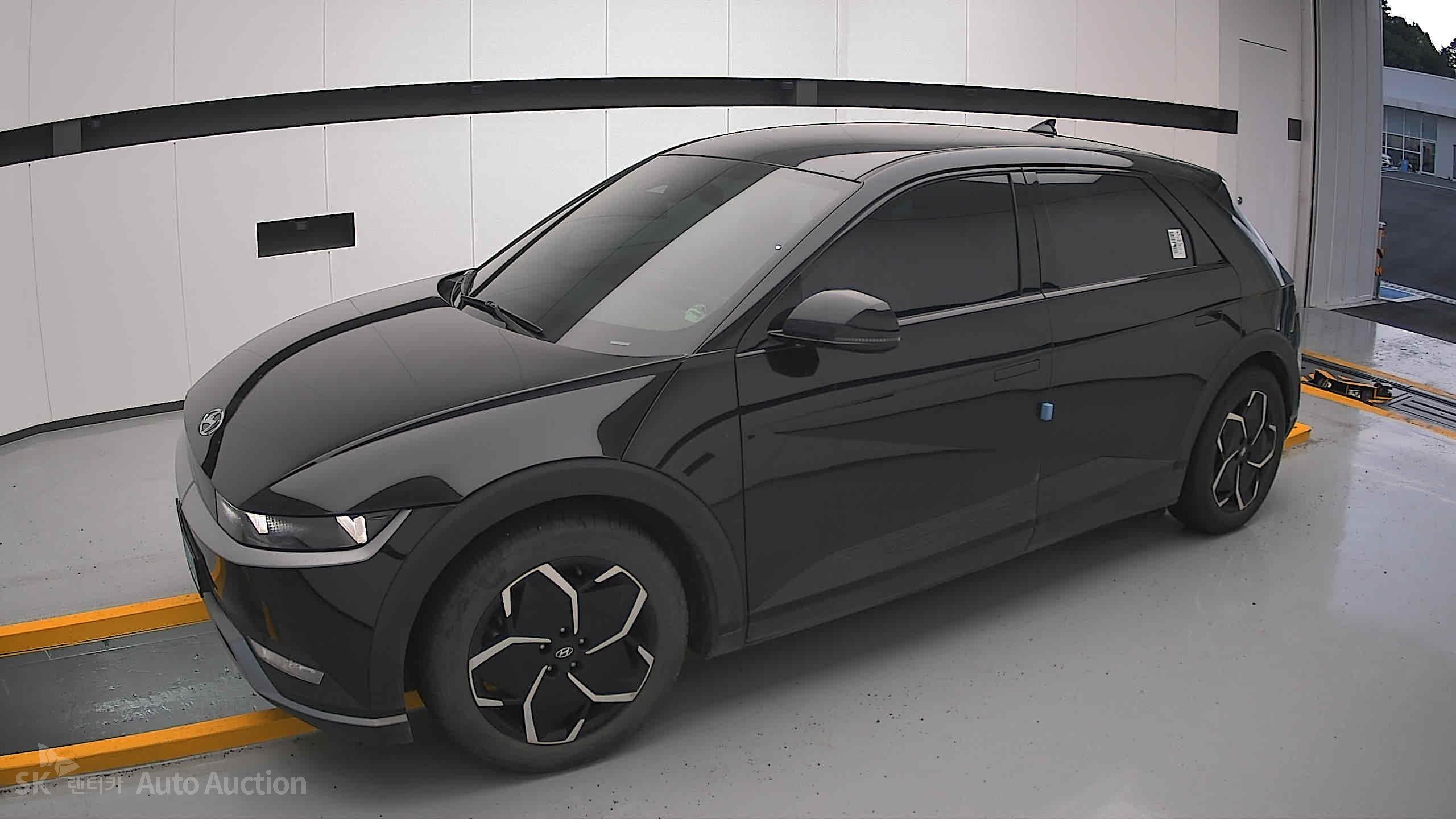 2022 - hyundai ioniq