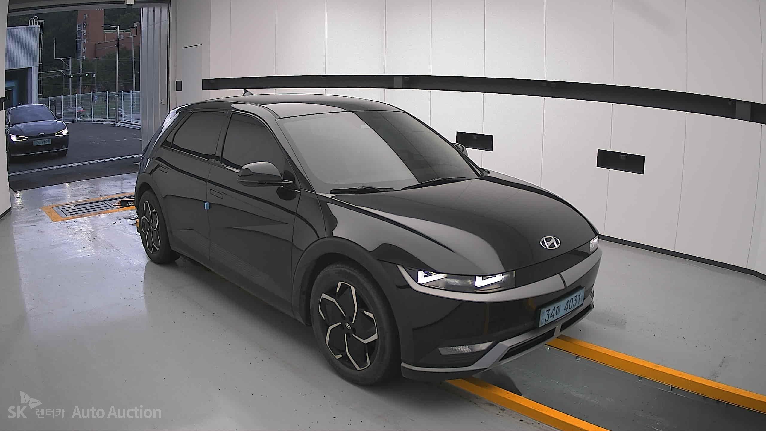 2022 - hyundai ioniq