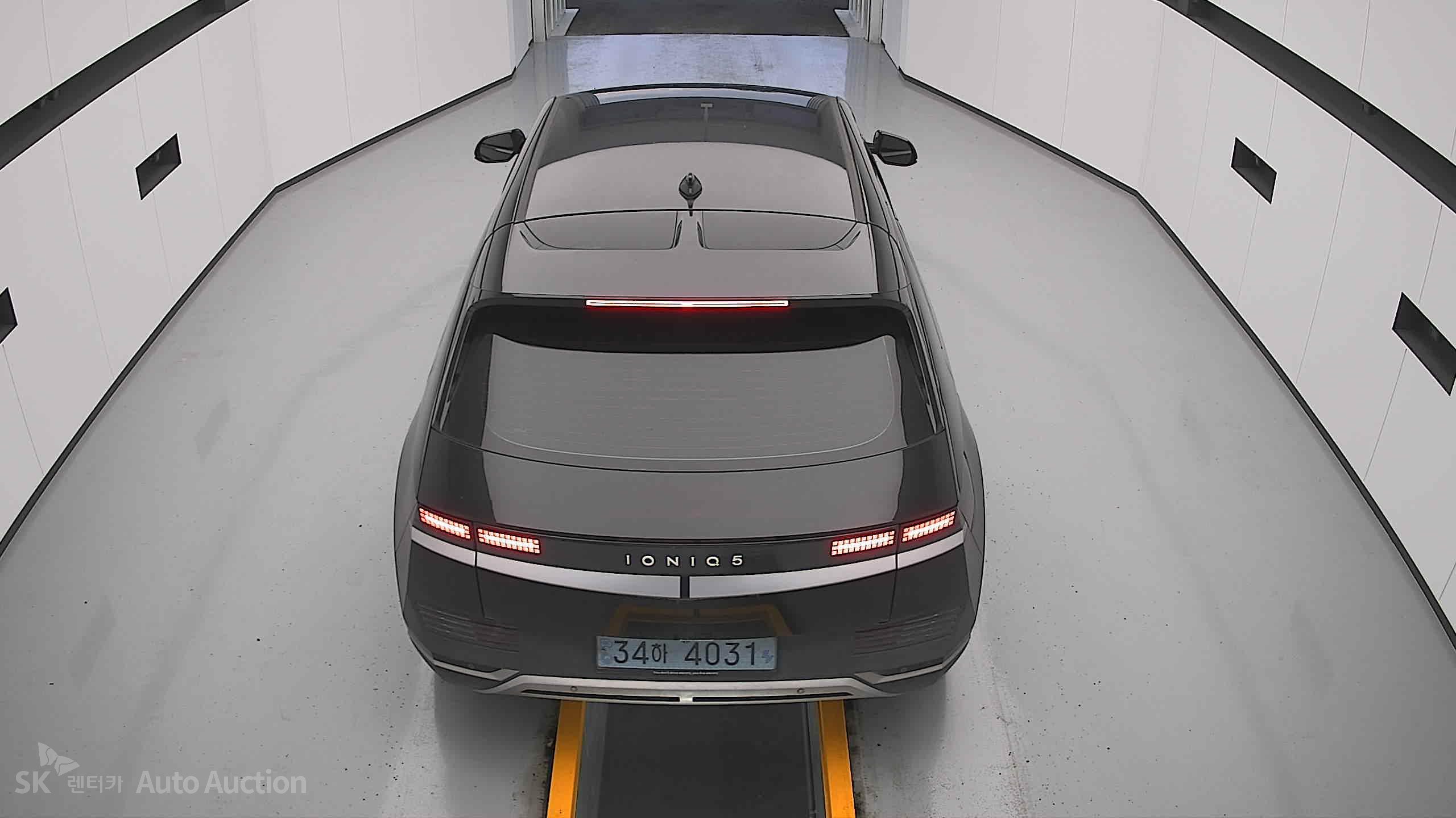 2022 - hyundai ioniq