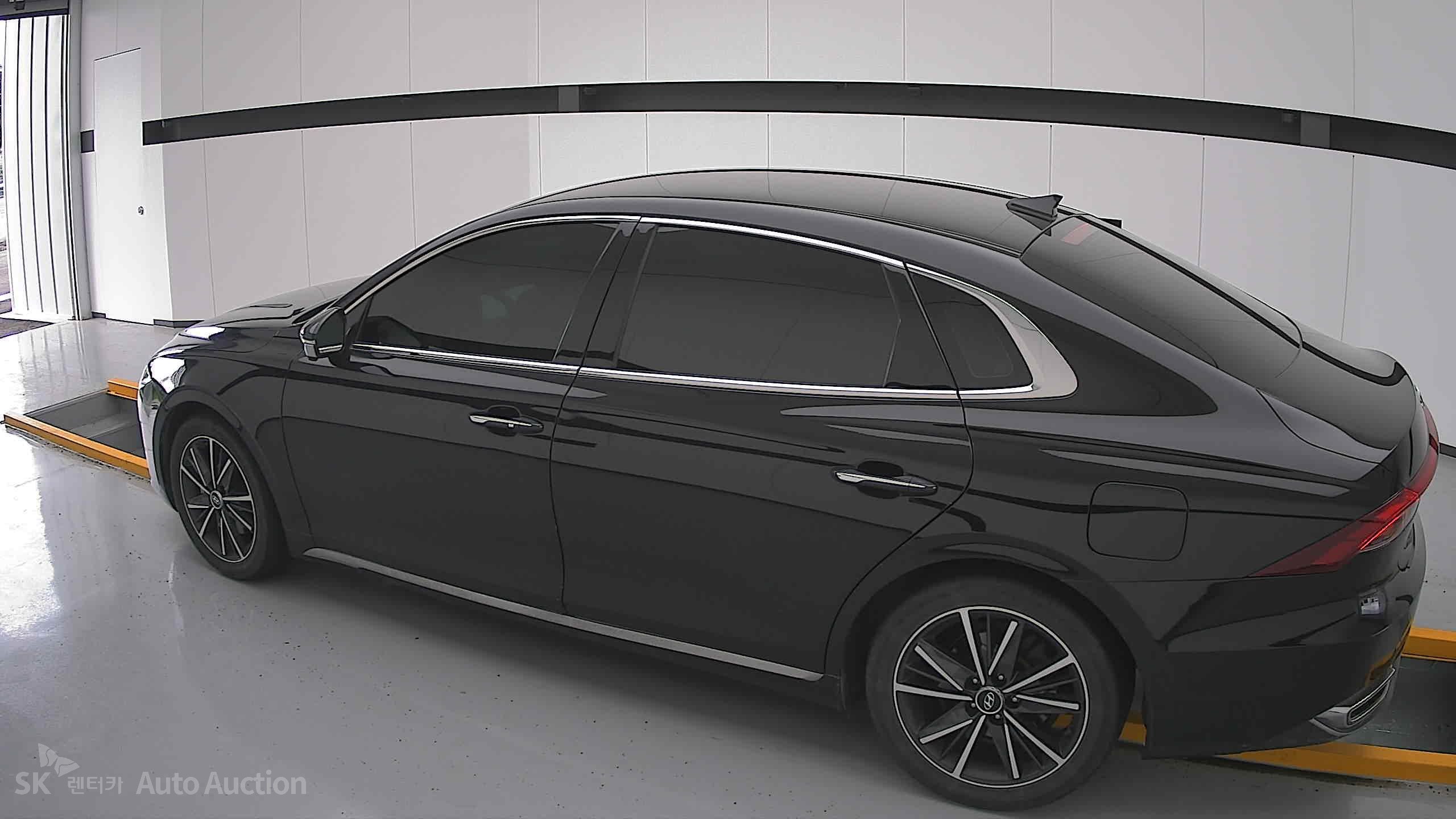 2022 - hyundai grandeur