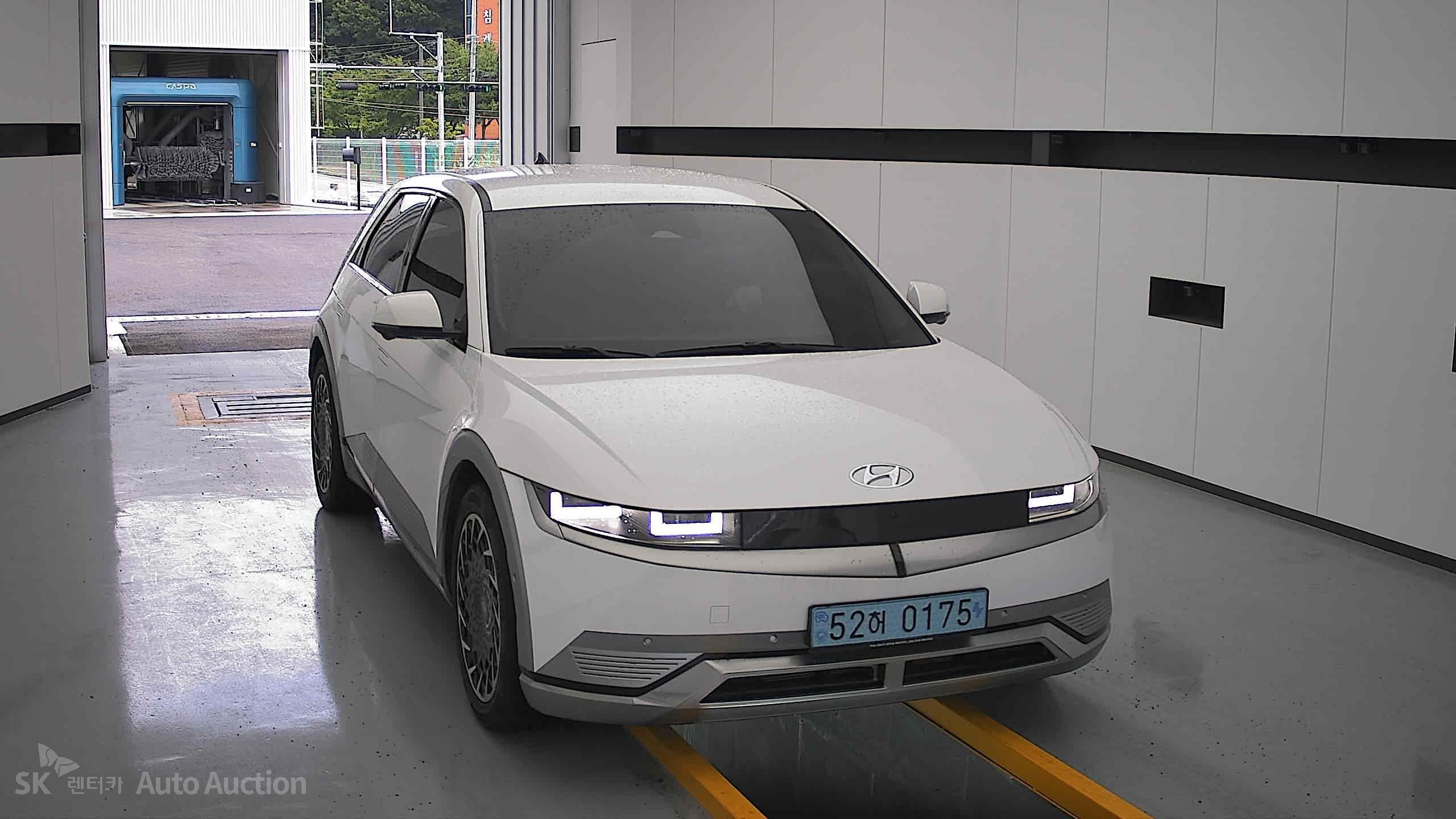2022 - hyundai ioniq