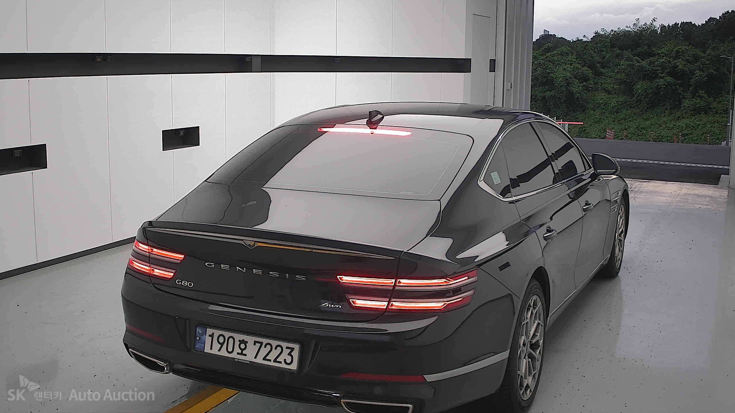 2022 - genesis g80