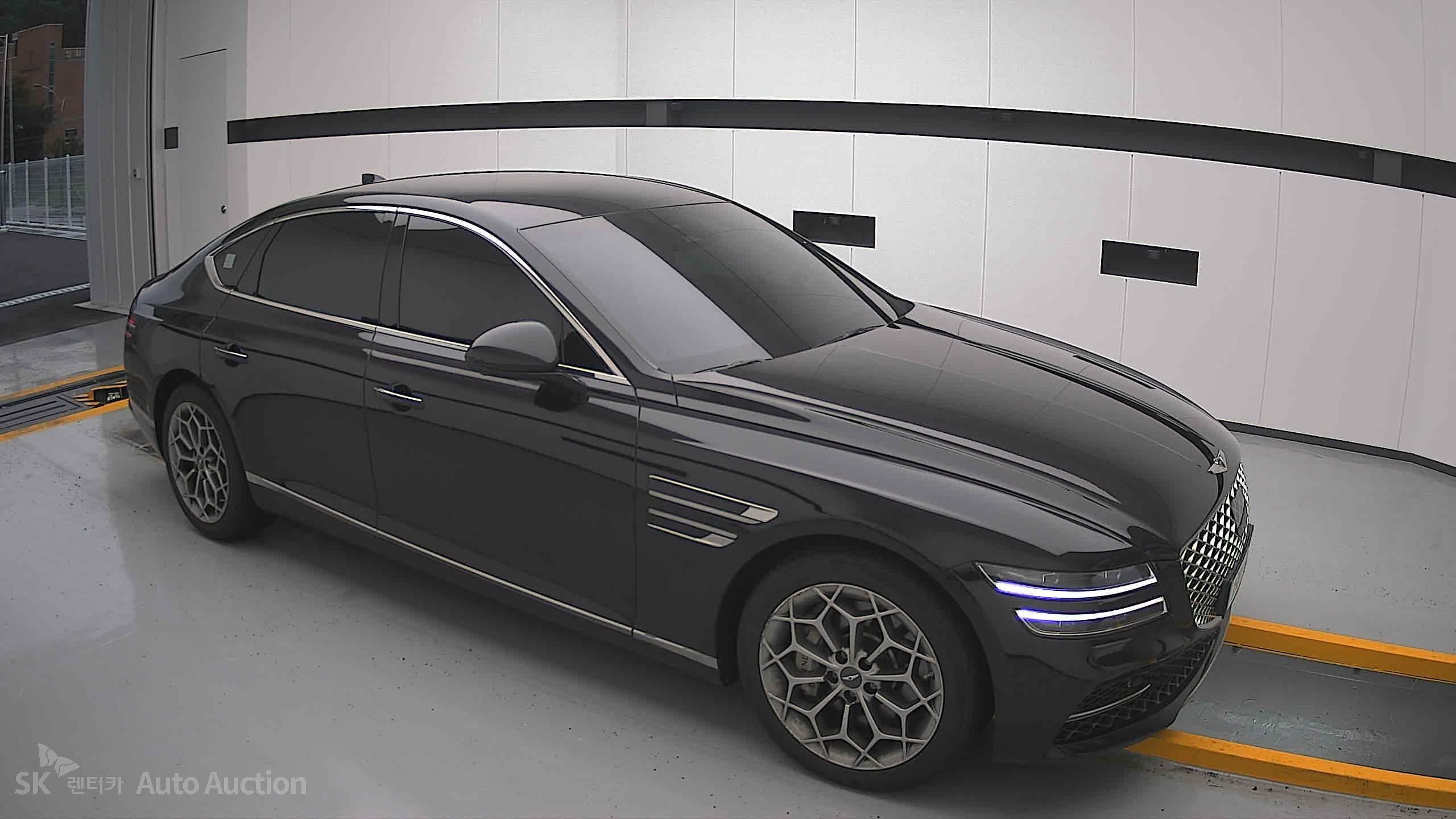 2022 - genesis g80