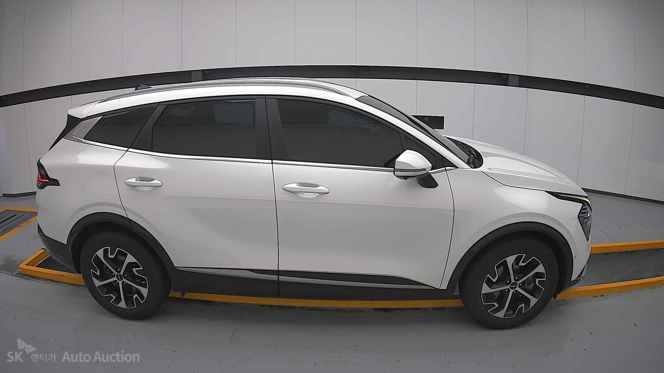 2022 - kia sportage