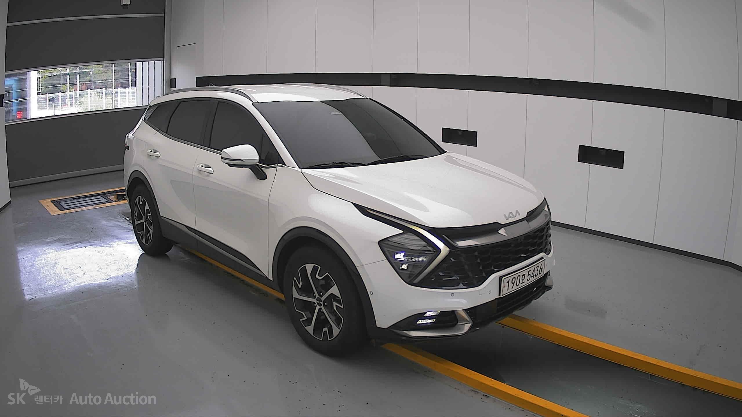 2022 - kia sportage