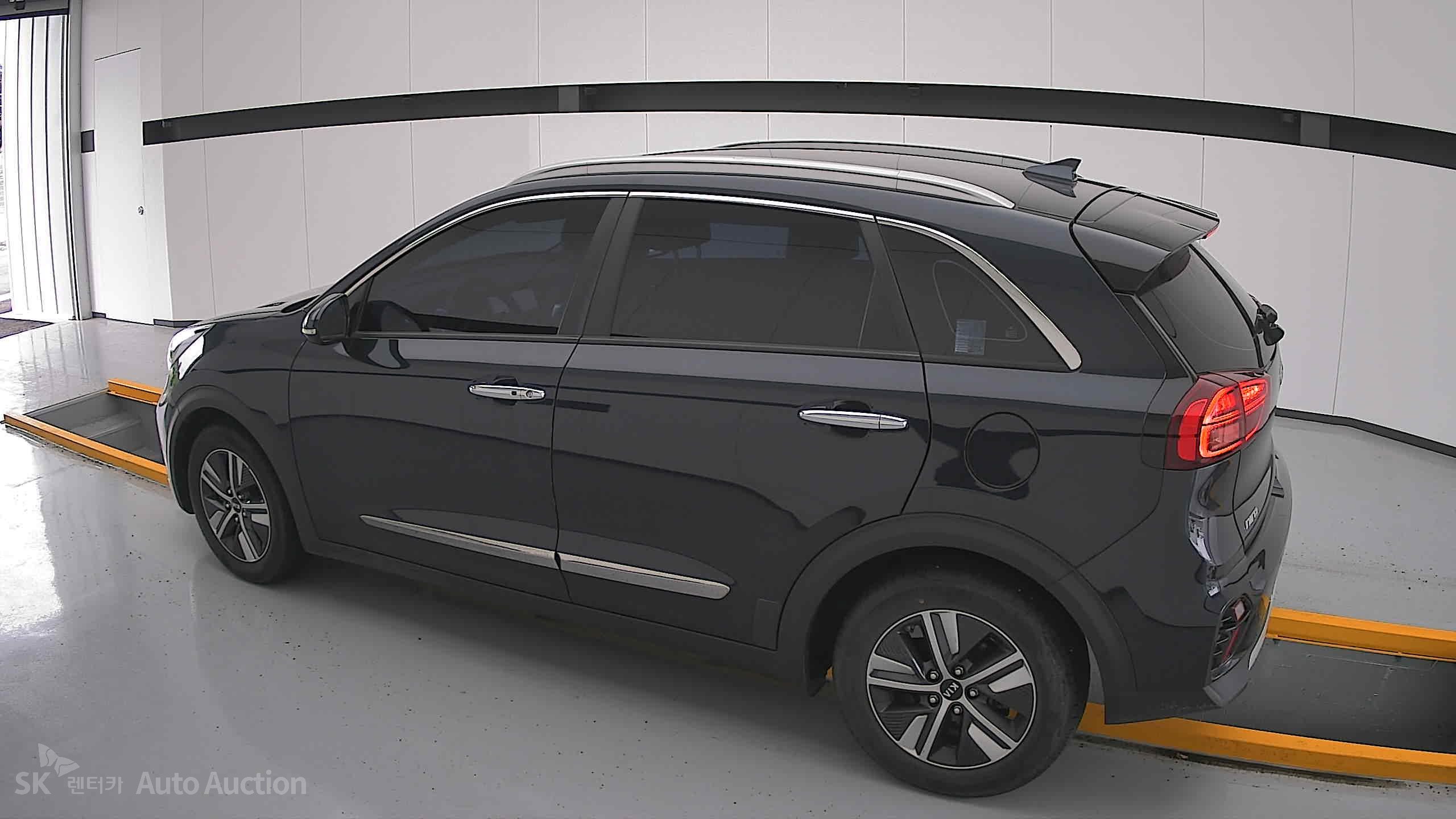 2021 - kia niro