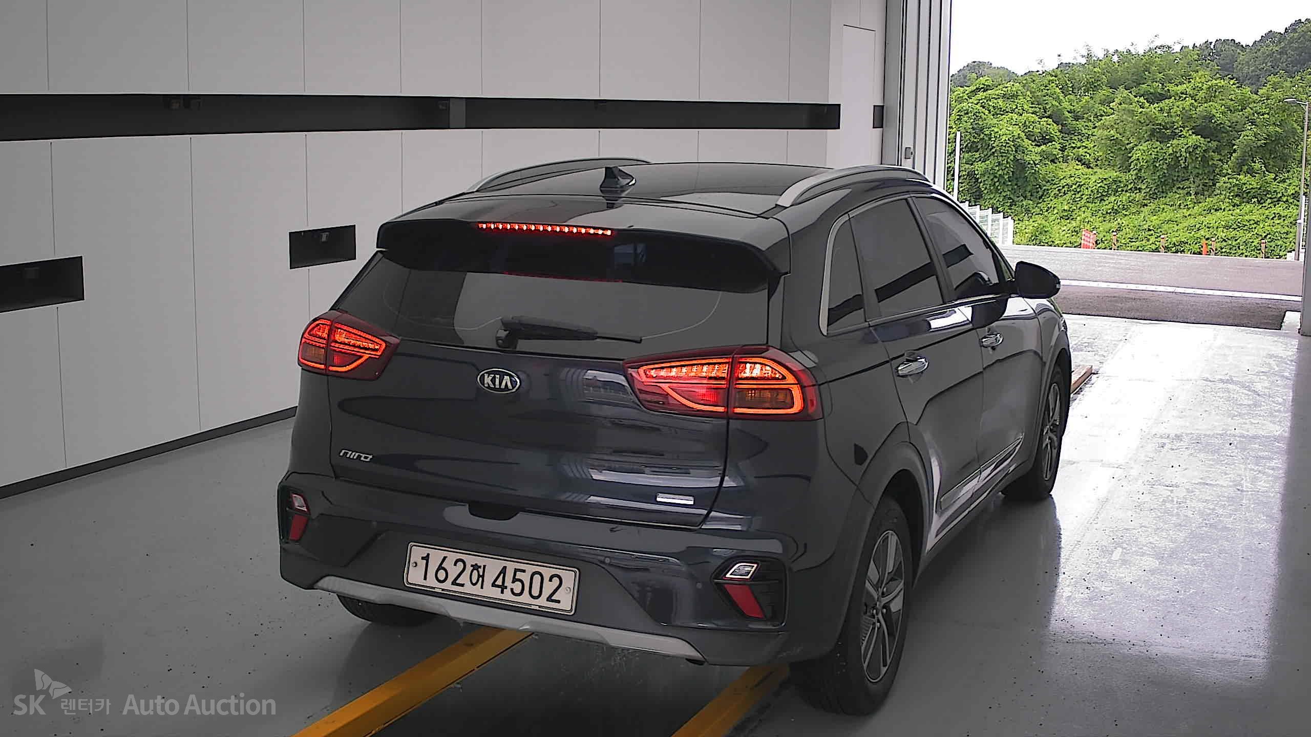 2021 - kia niro
