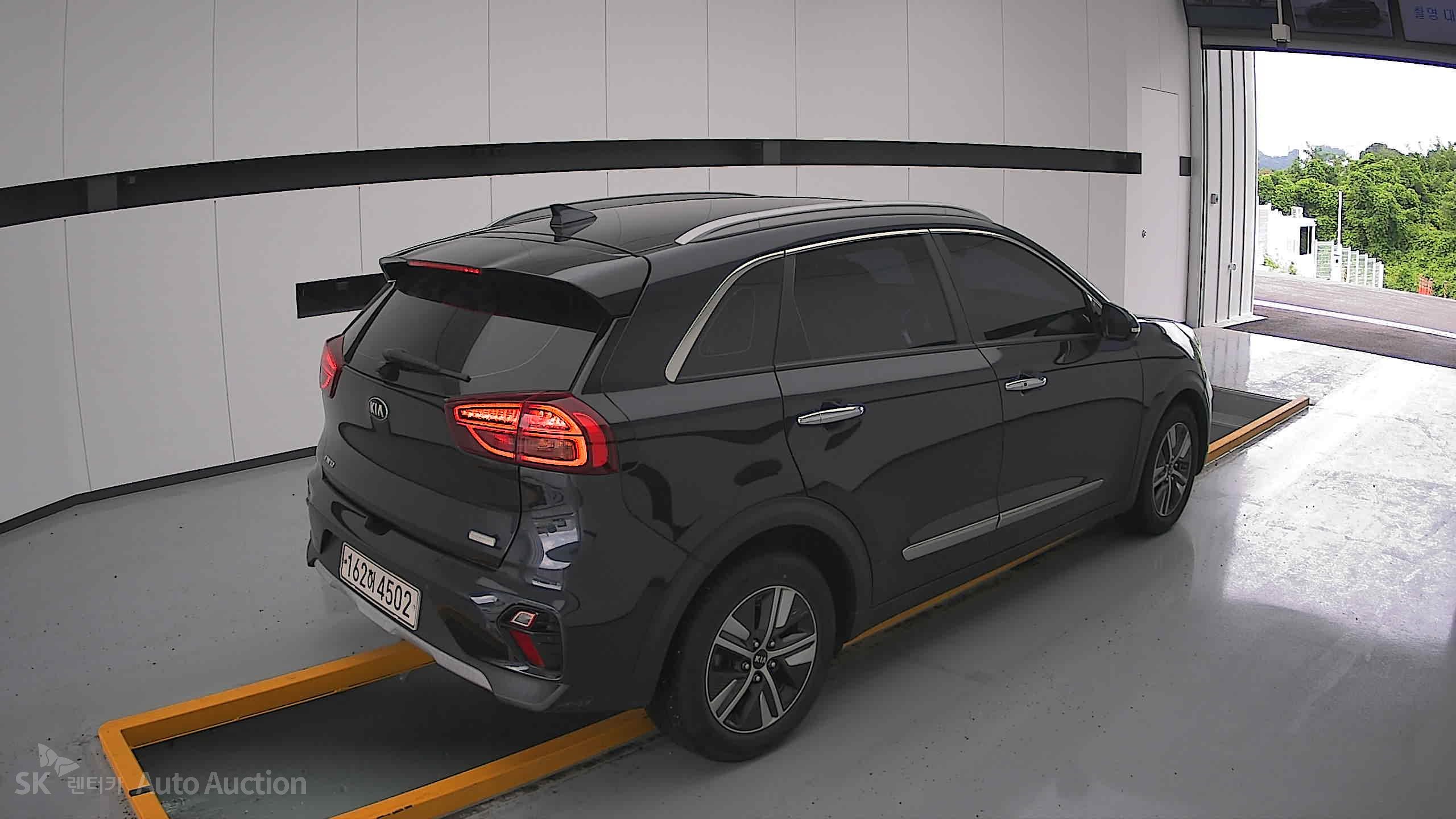 2021 - kia niro
