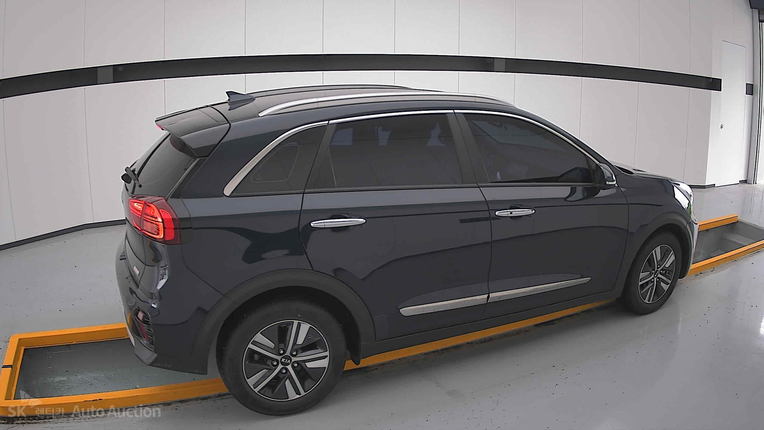 2021 - kia niro