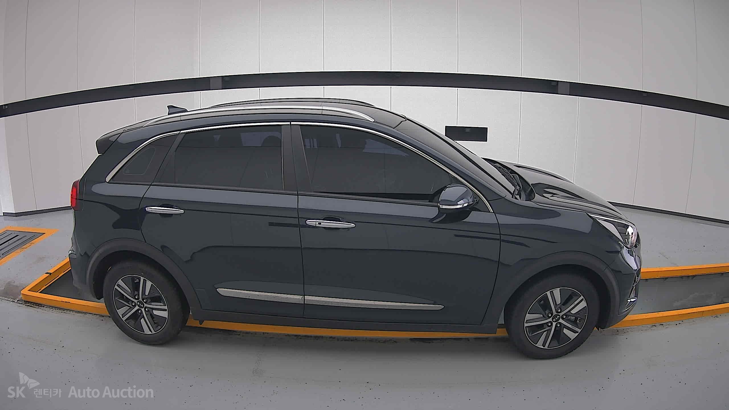 2021 - kia niro