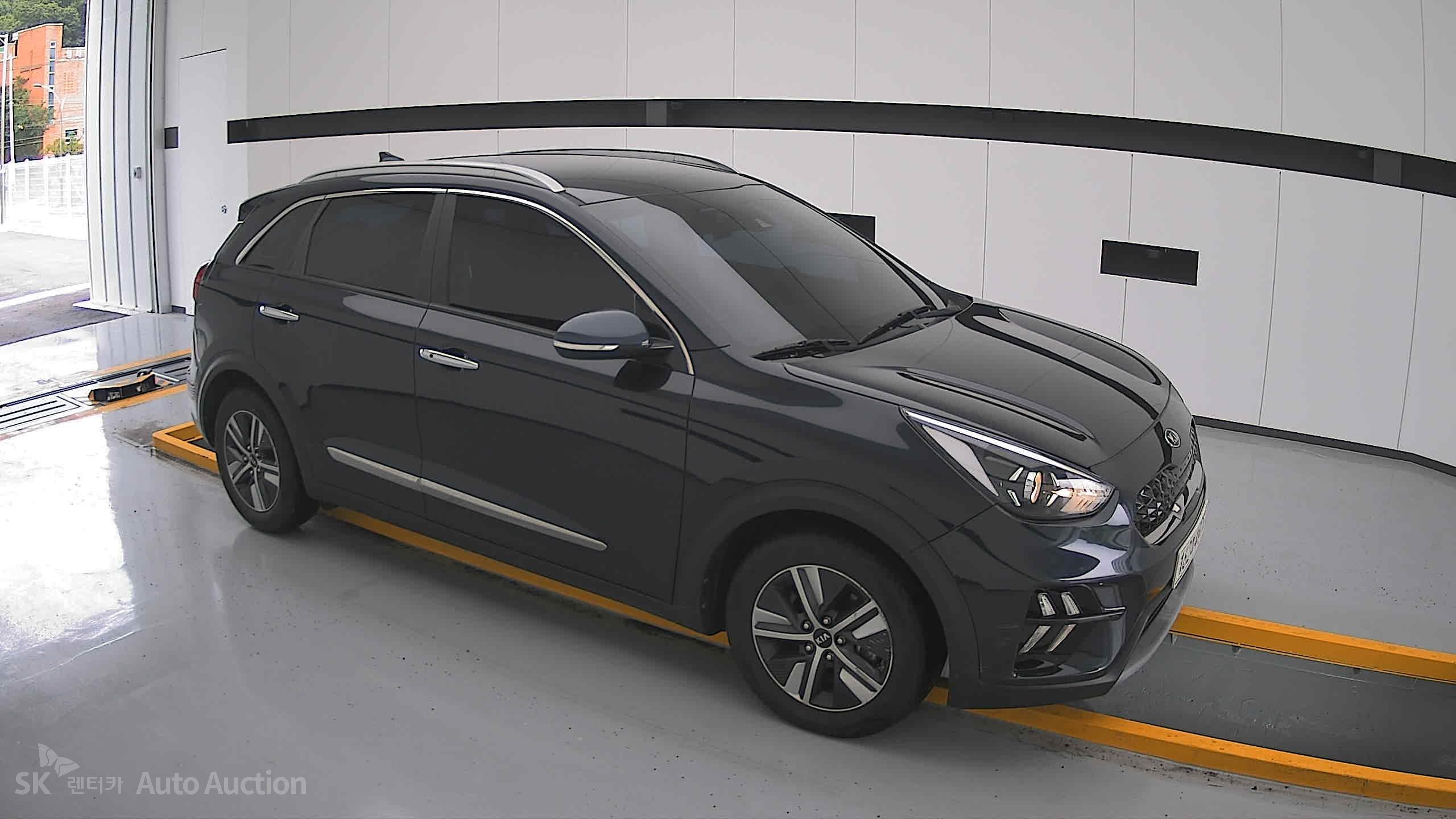 2021 - kia niro