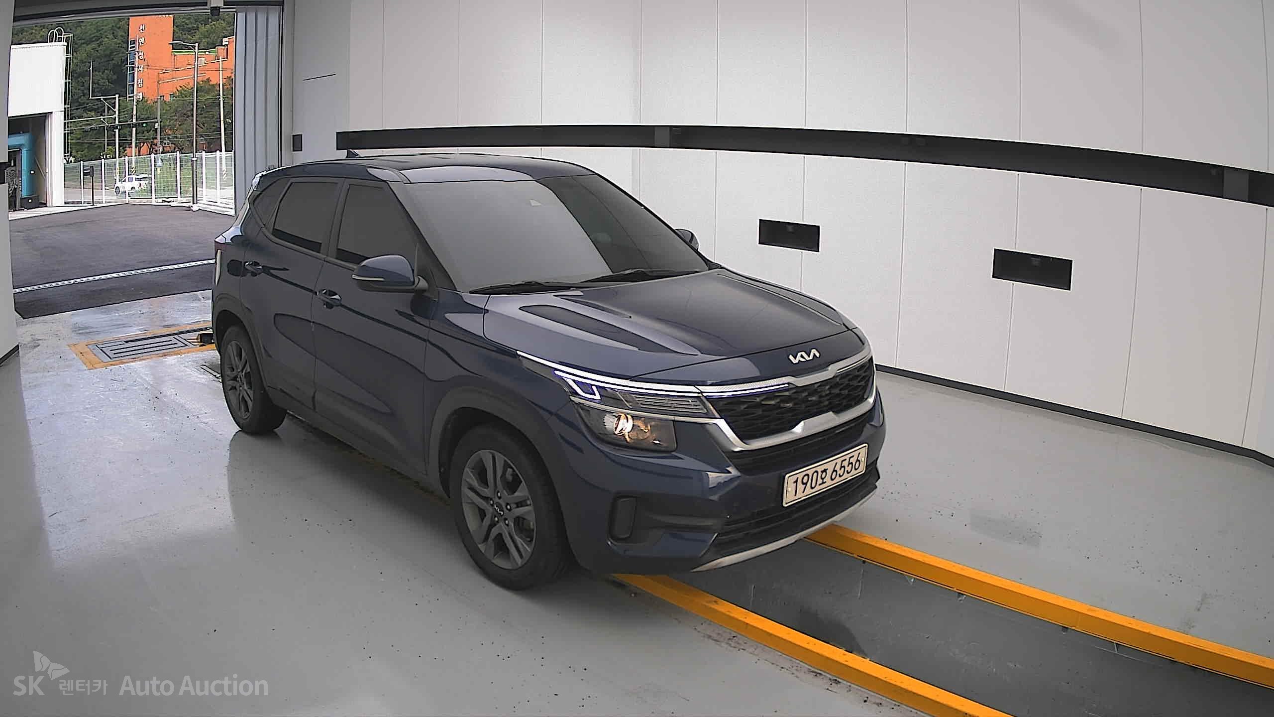 2023 - kia seltos