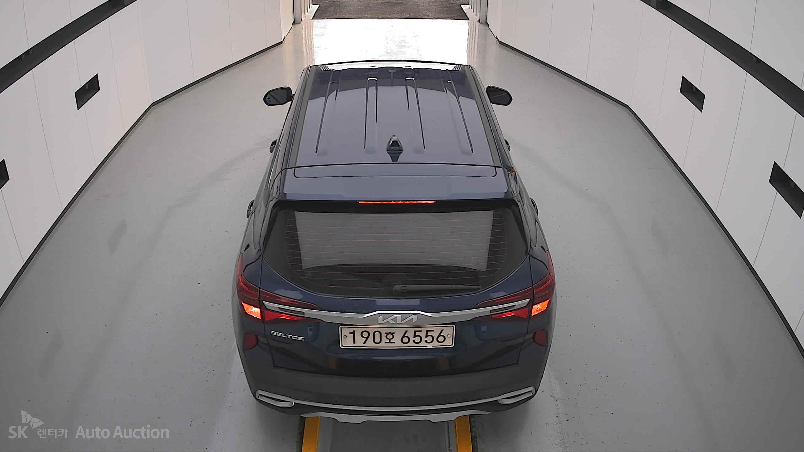 2023 - kia seltos