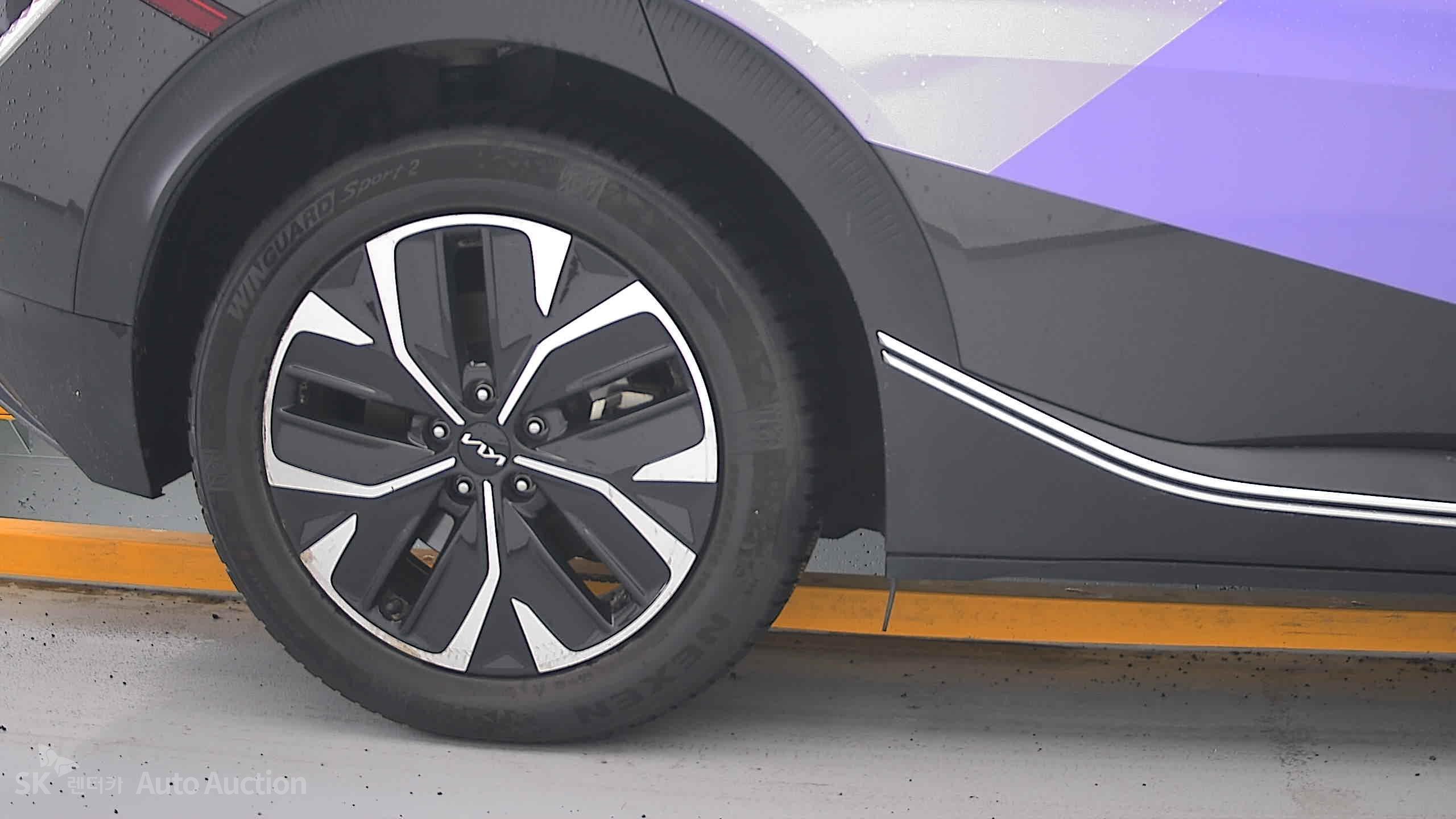 2022 - kia ev6