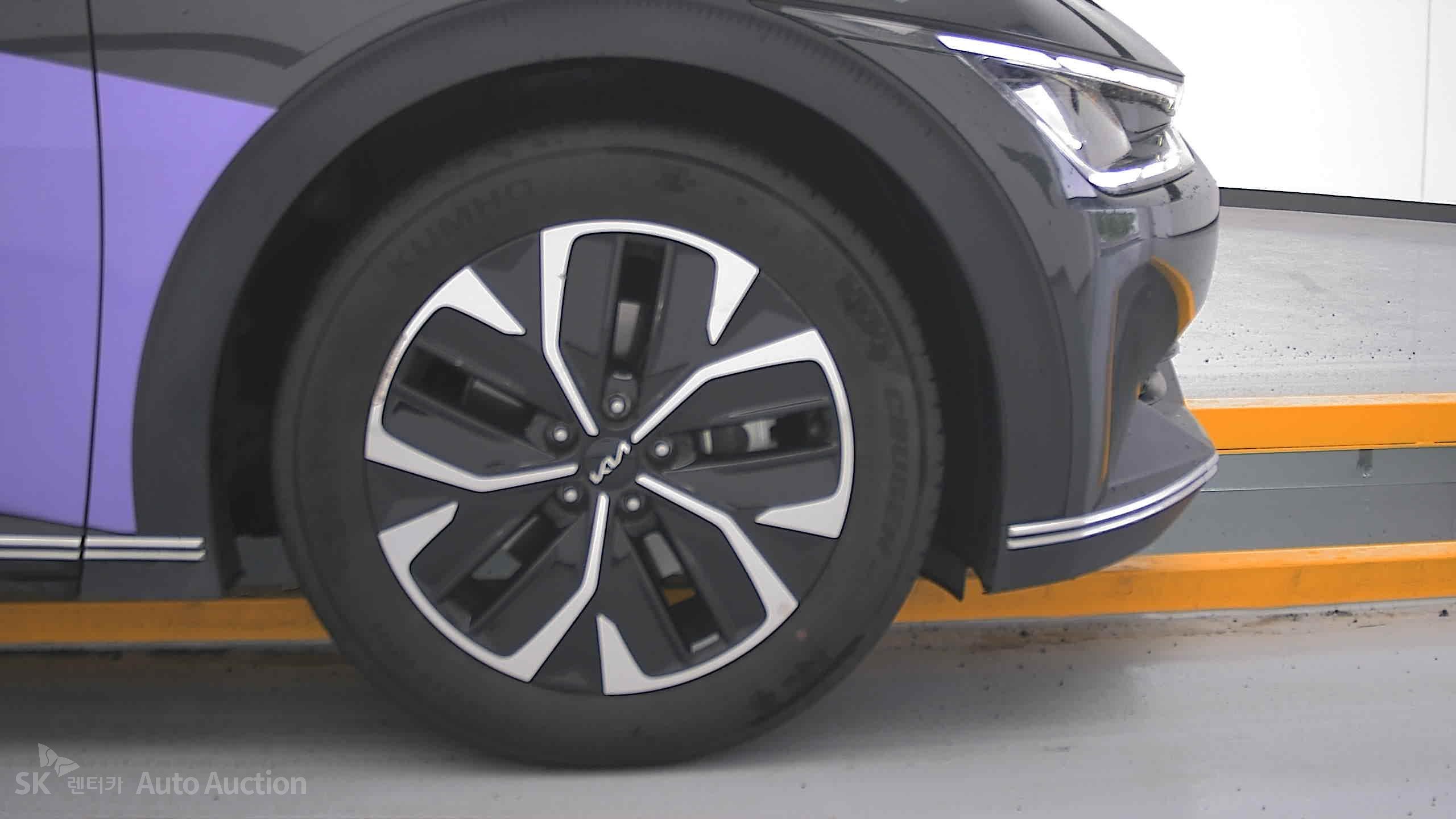 2022 - kia ev6