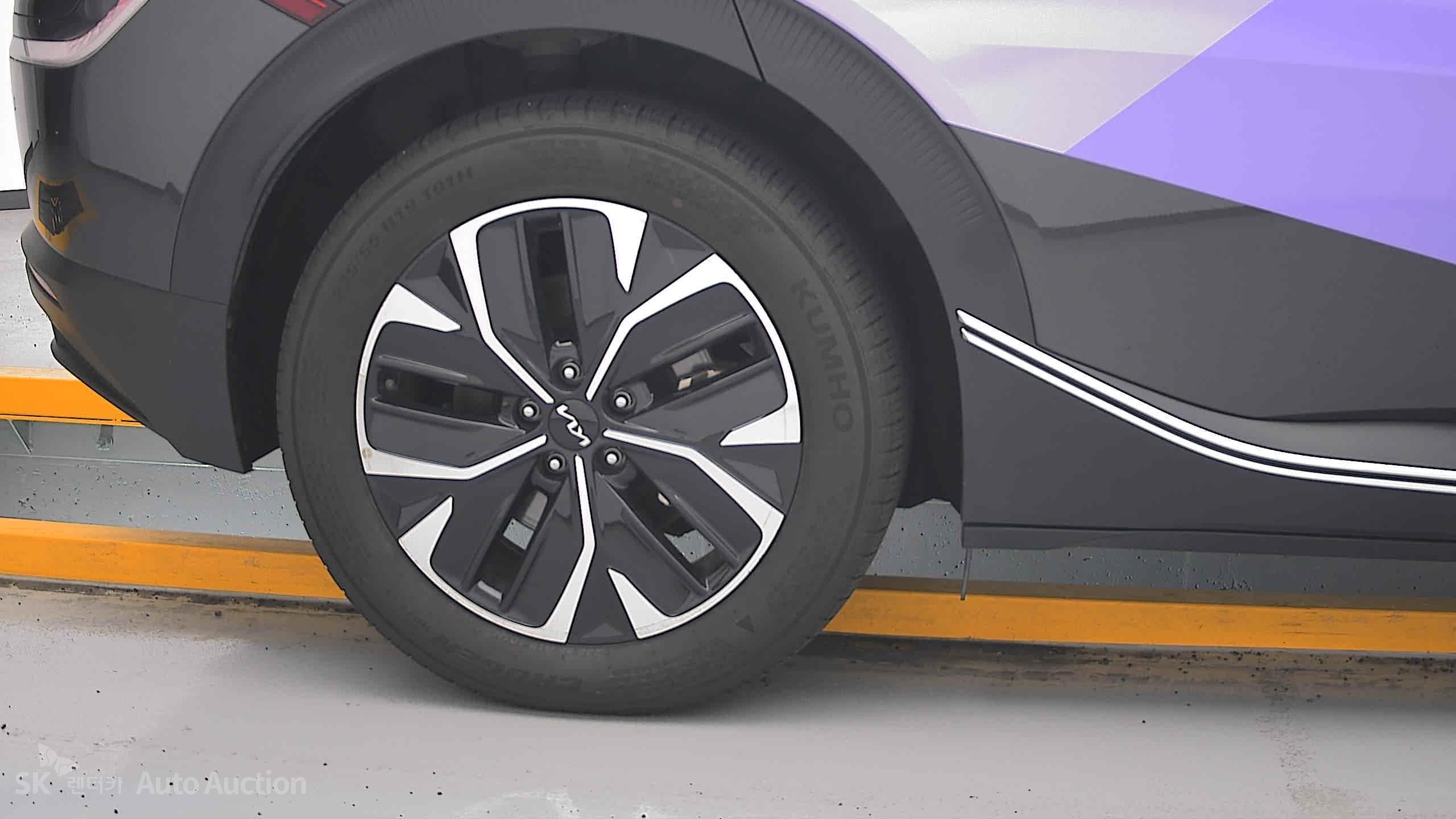 2022 - kia ev6