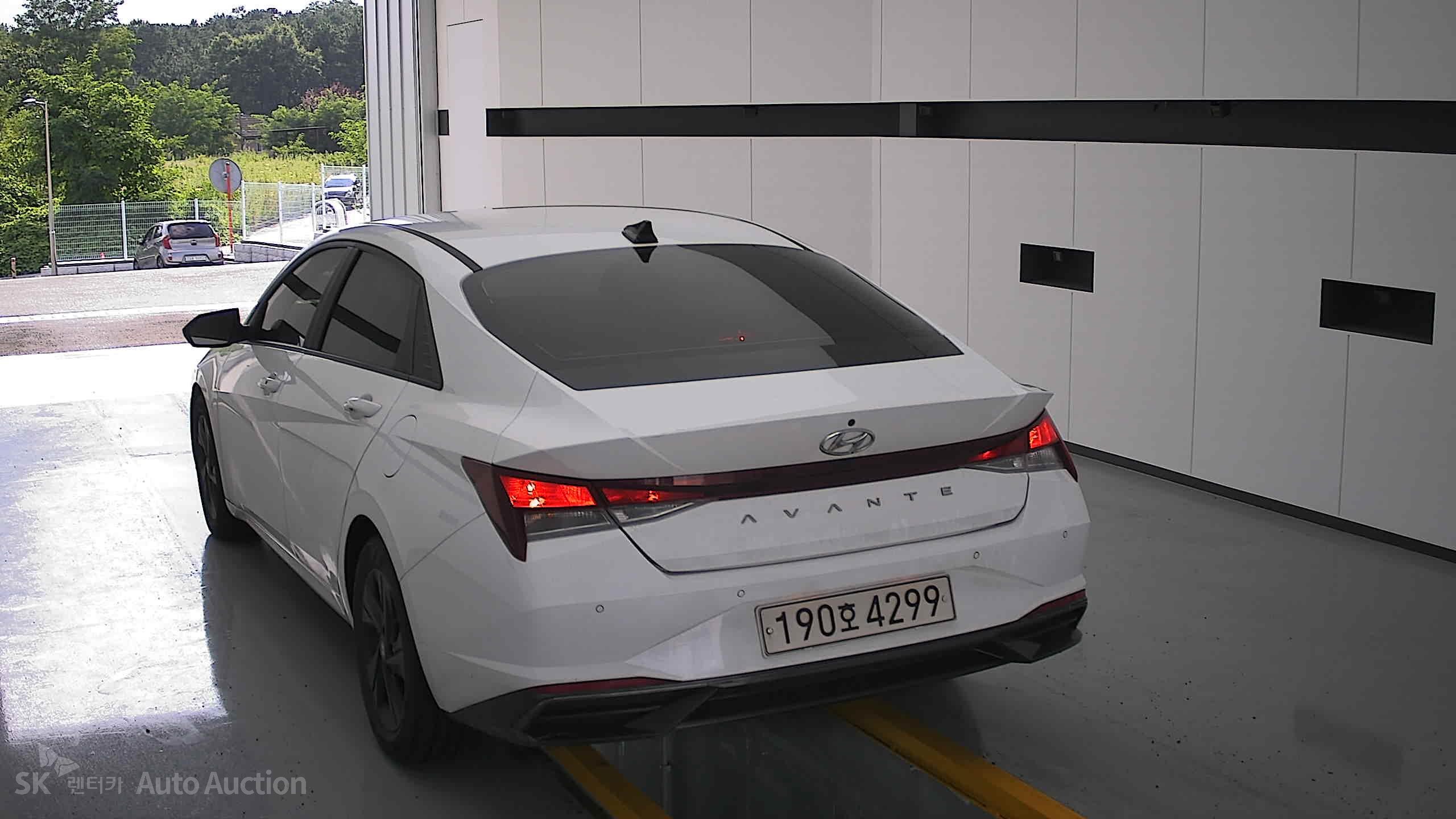 2023 - hyundai avante