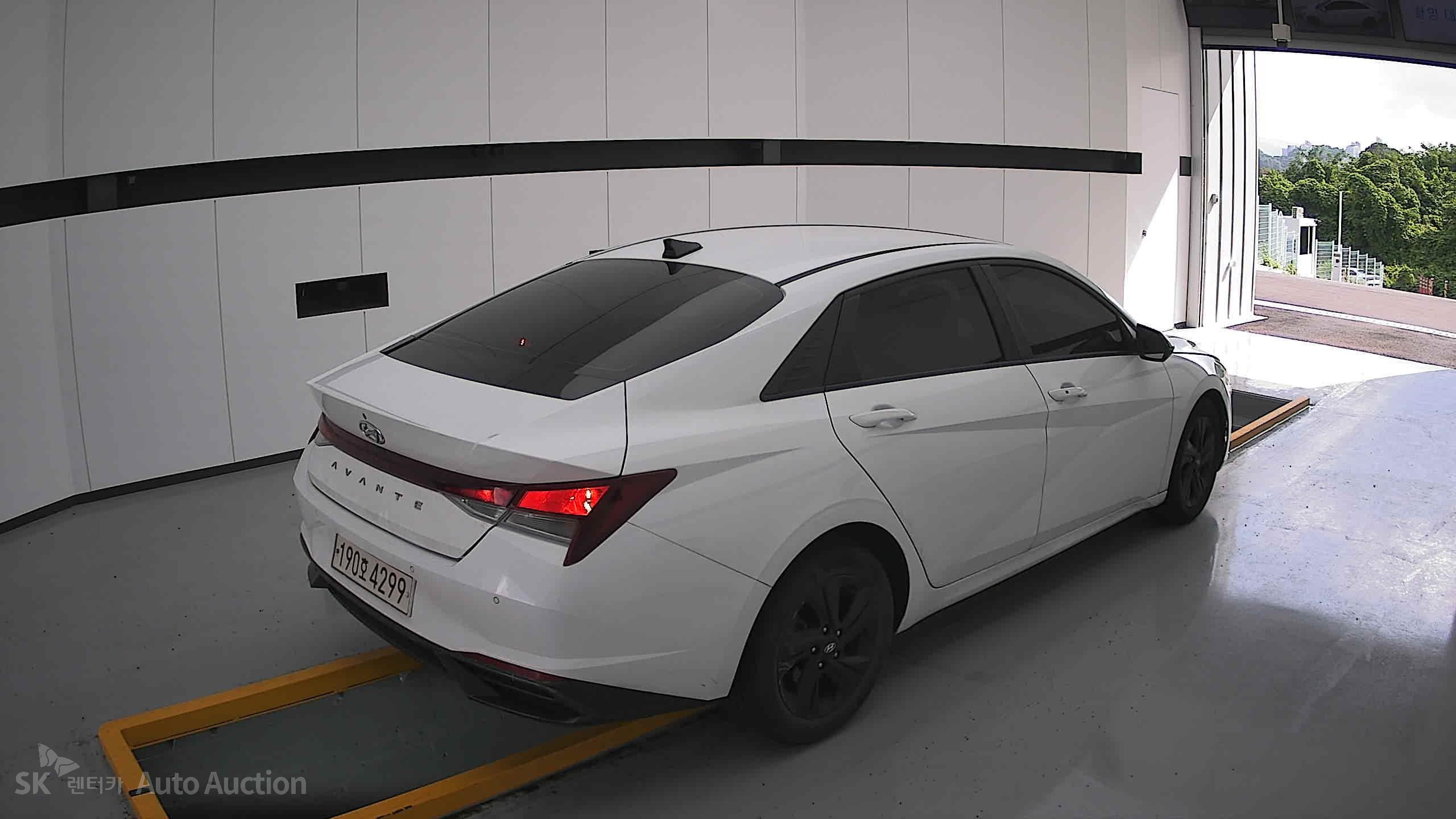 2023 - hyundai avante