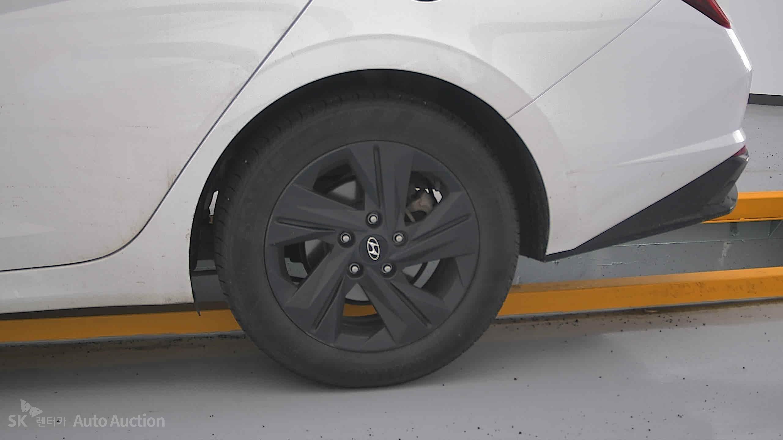 2023 - hyundai avante