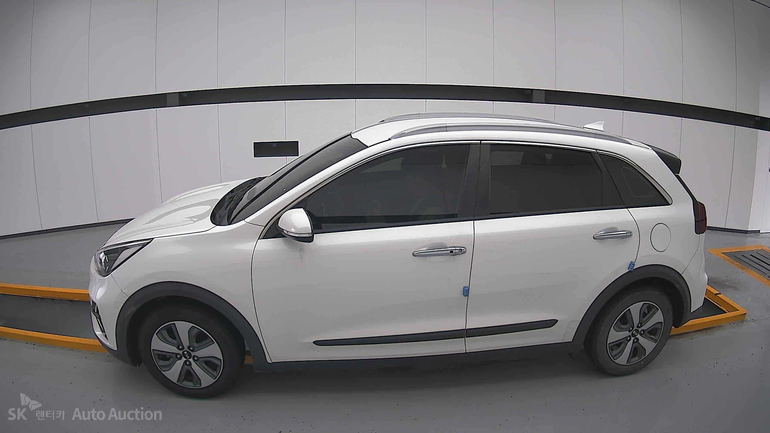 2021 - kia niro