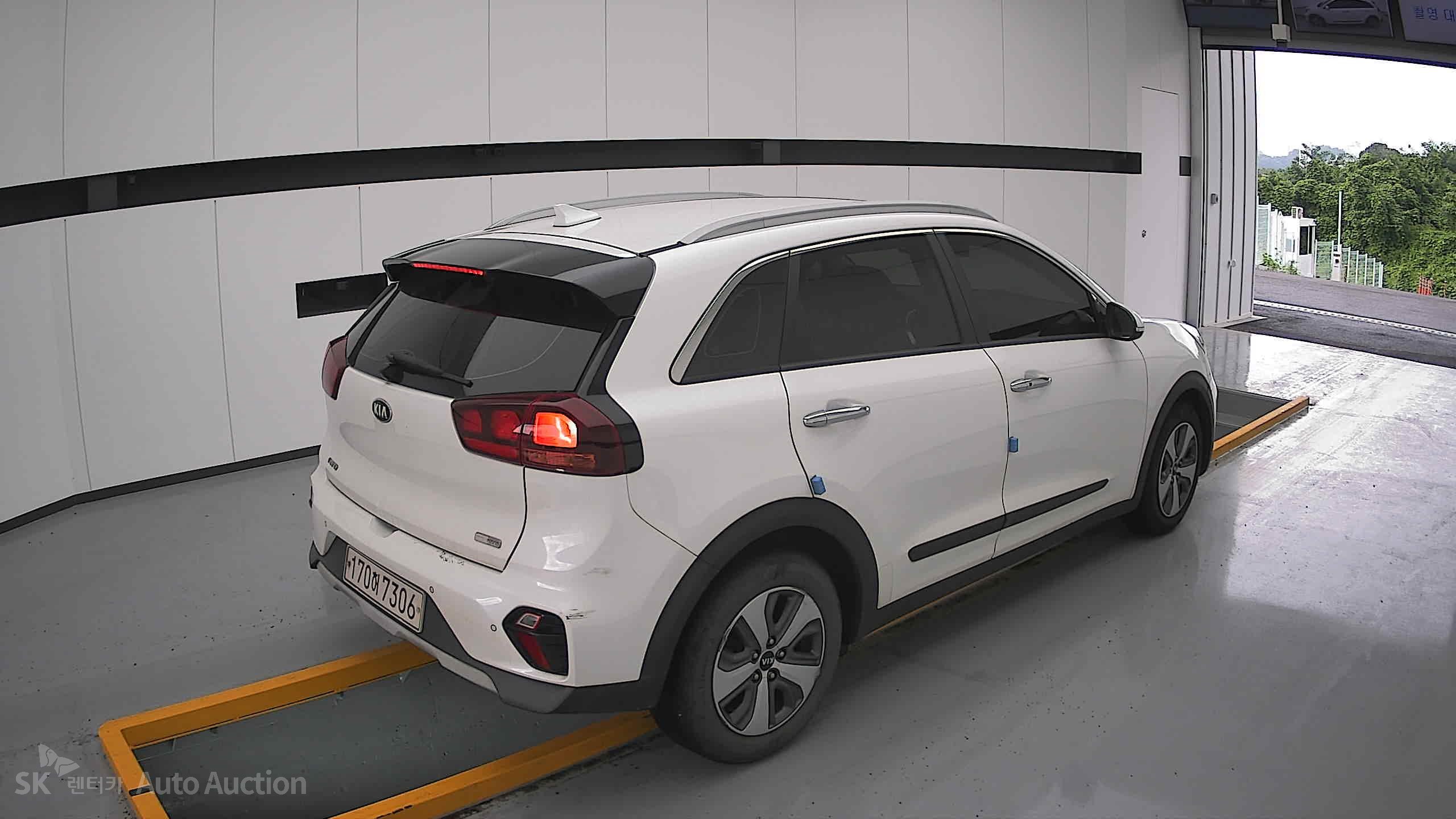 2021 - kia niro