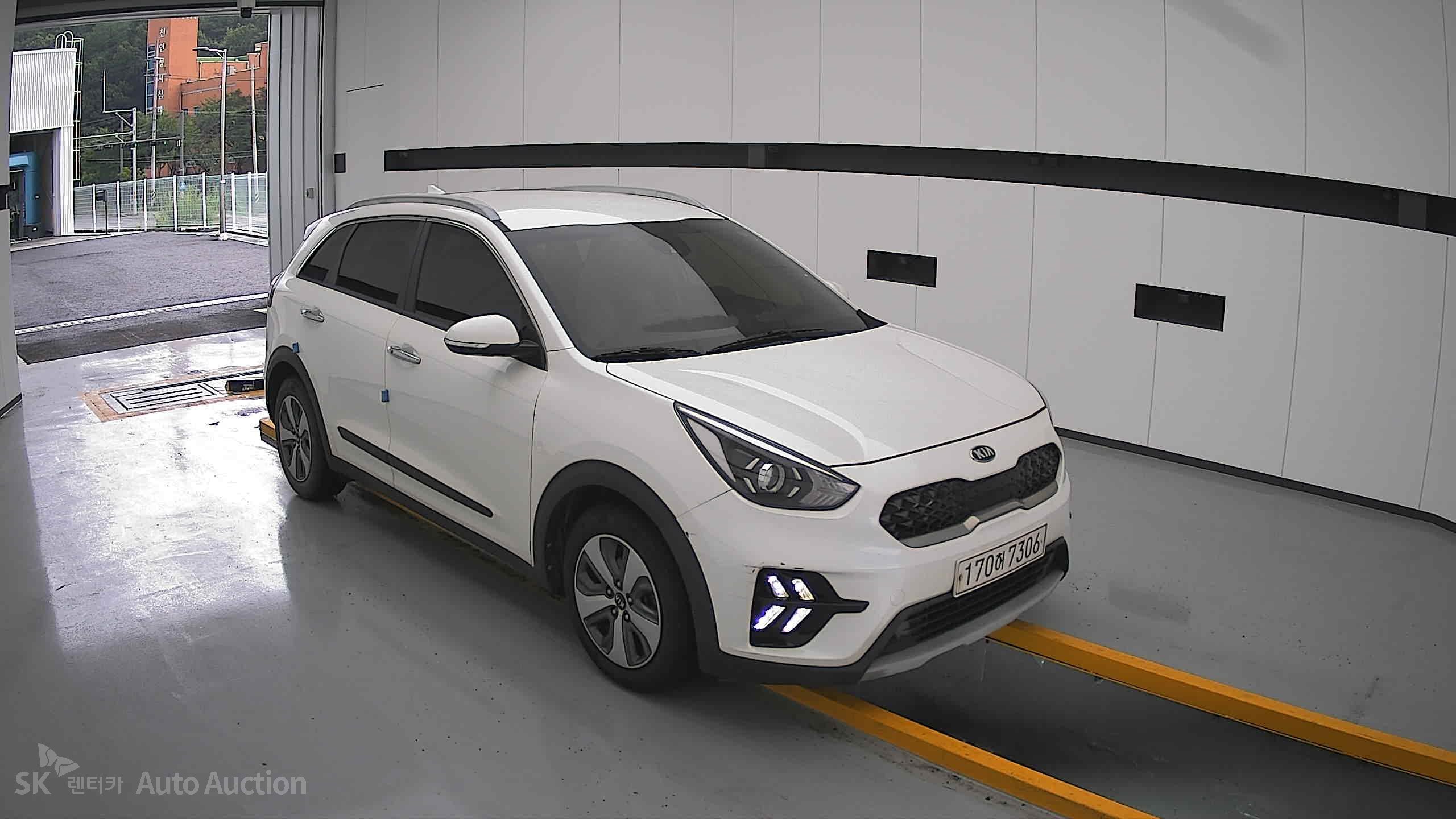 2021 - kia niro