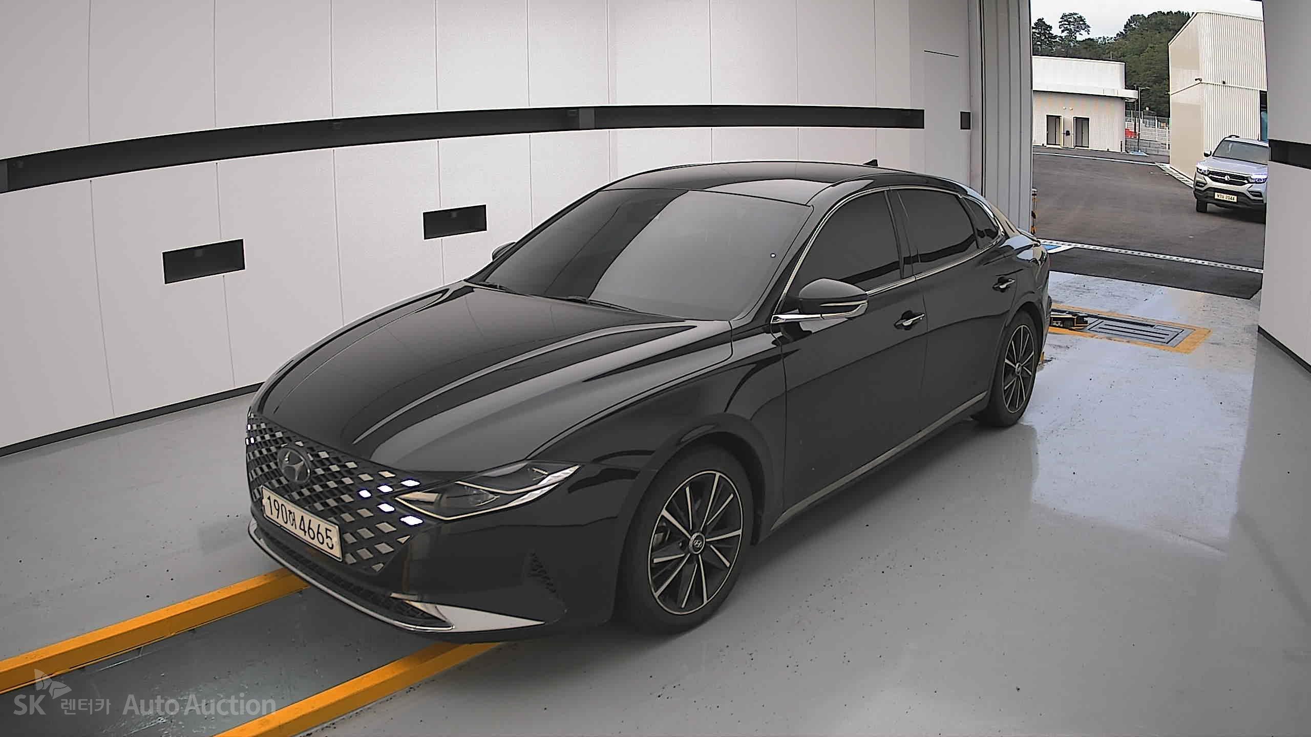 2022 - hyundai grandeur