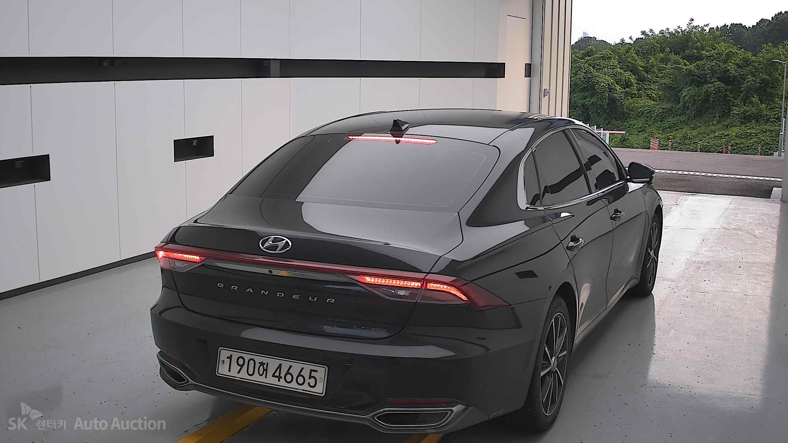 2022 - hyundai grandeur