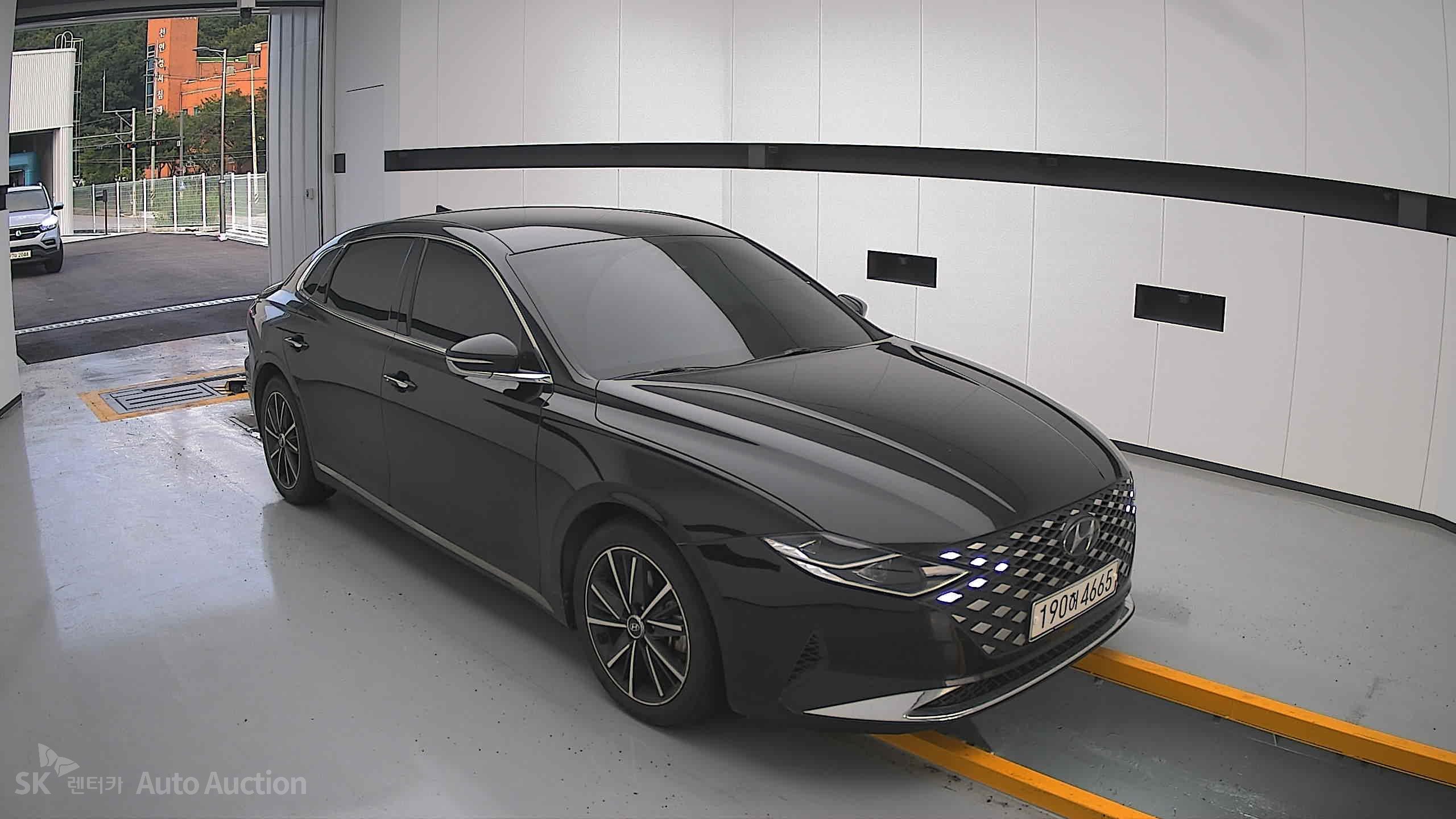 2022 - hyundai grandeur