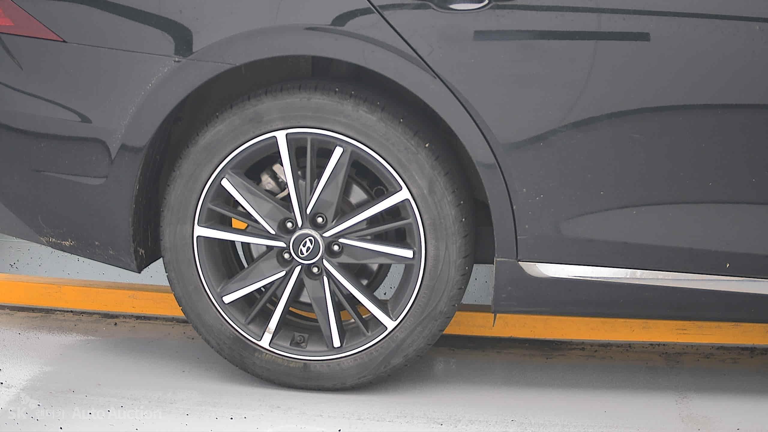 2022 - hyundai grandeur