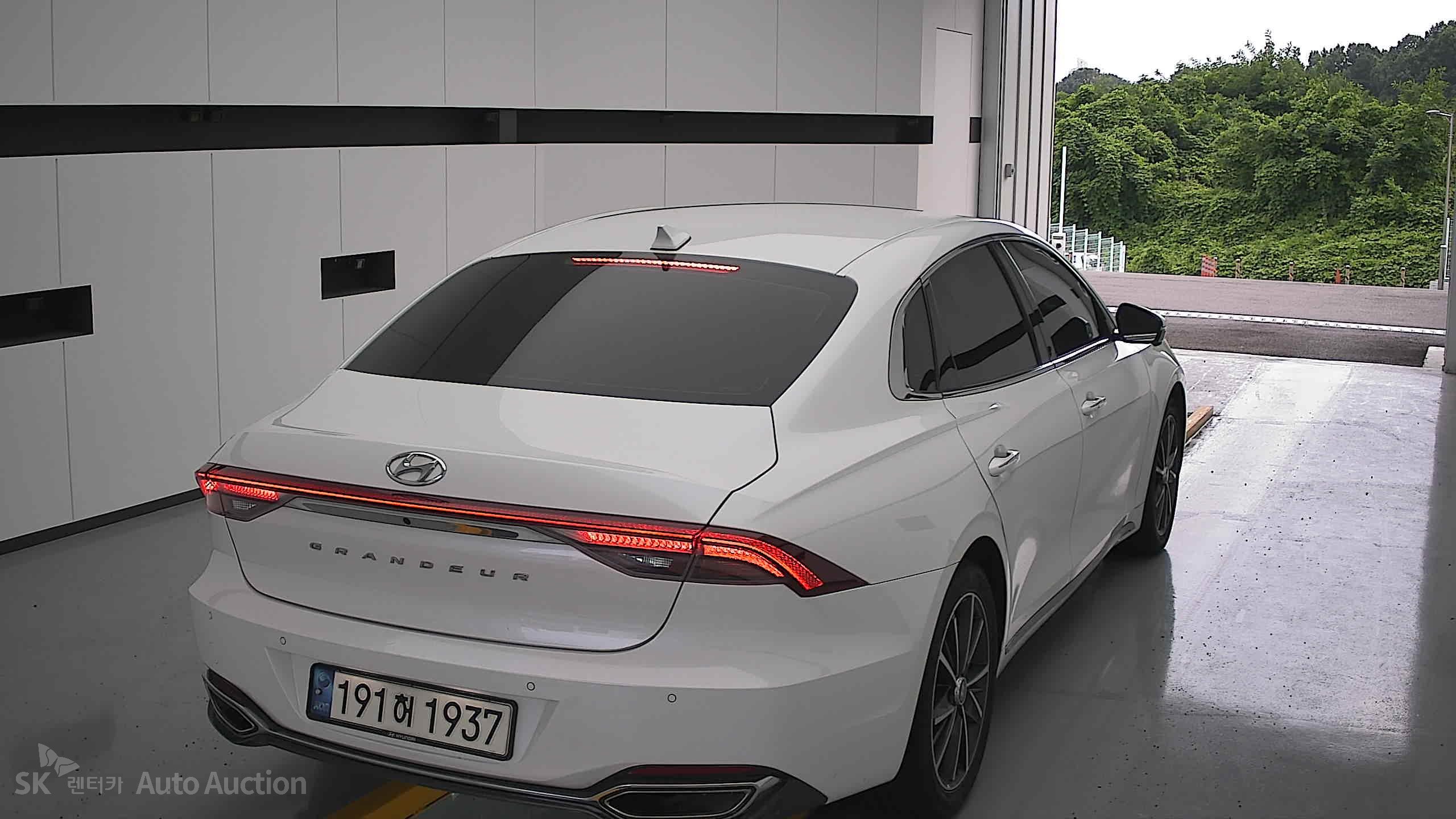 2022 - hyundai grandeur