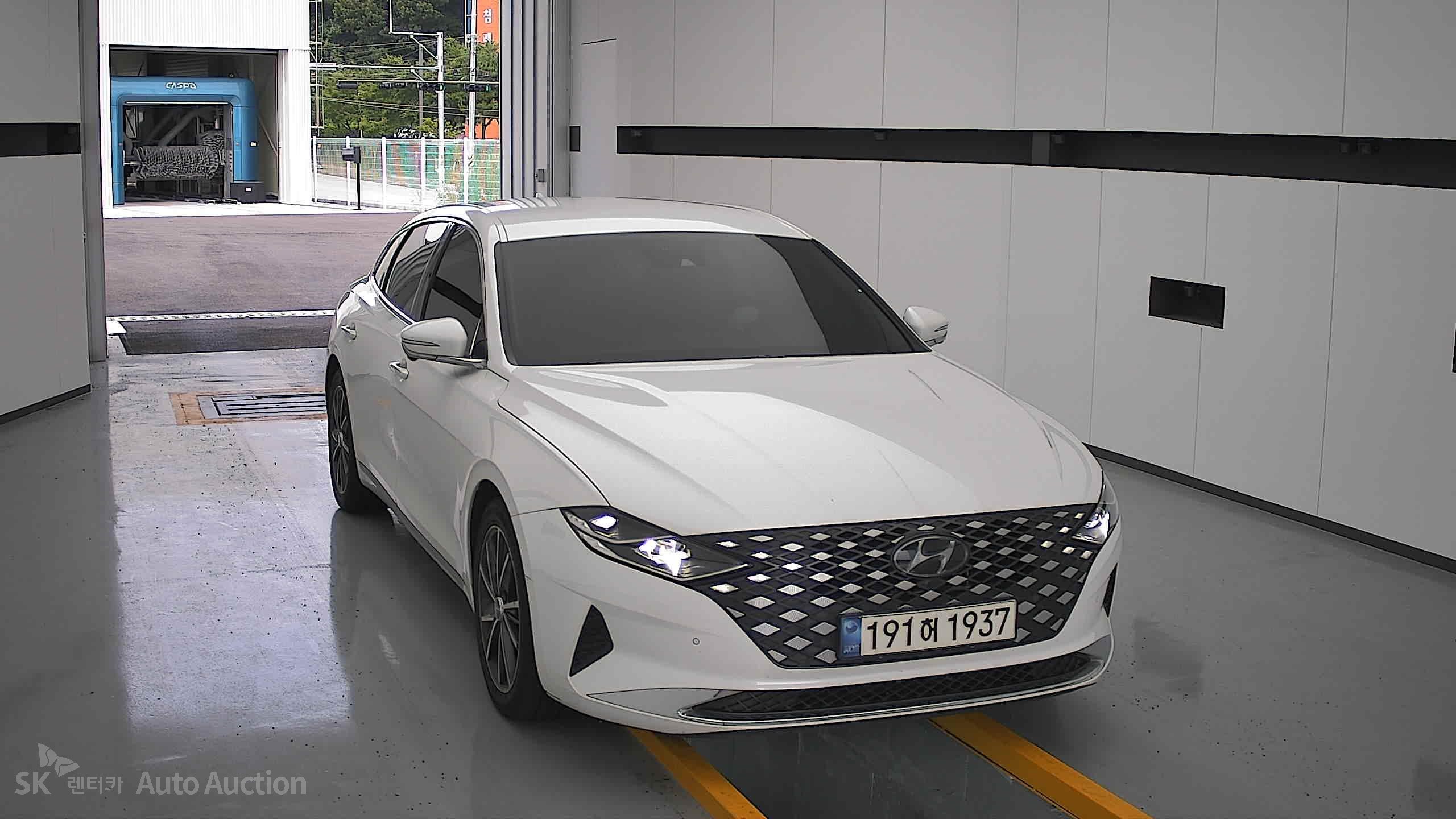 2022 - hyundai grandeur