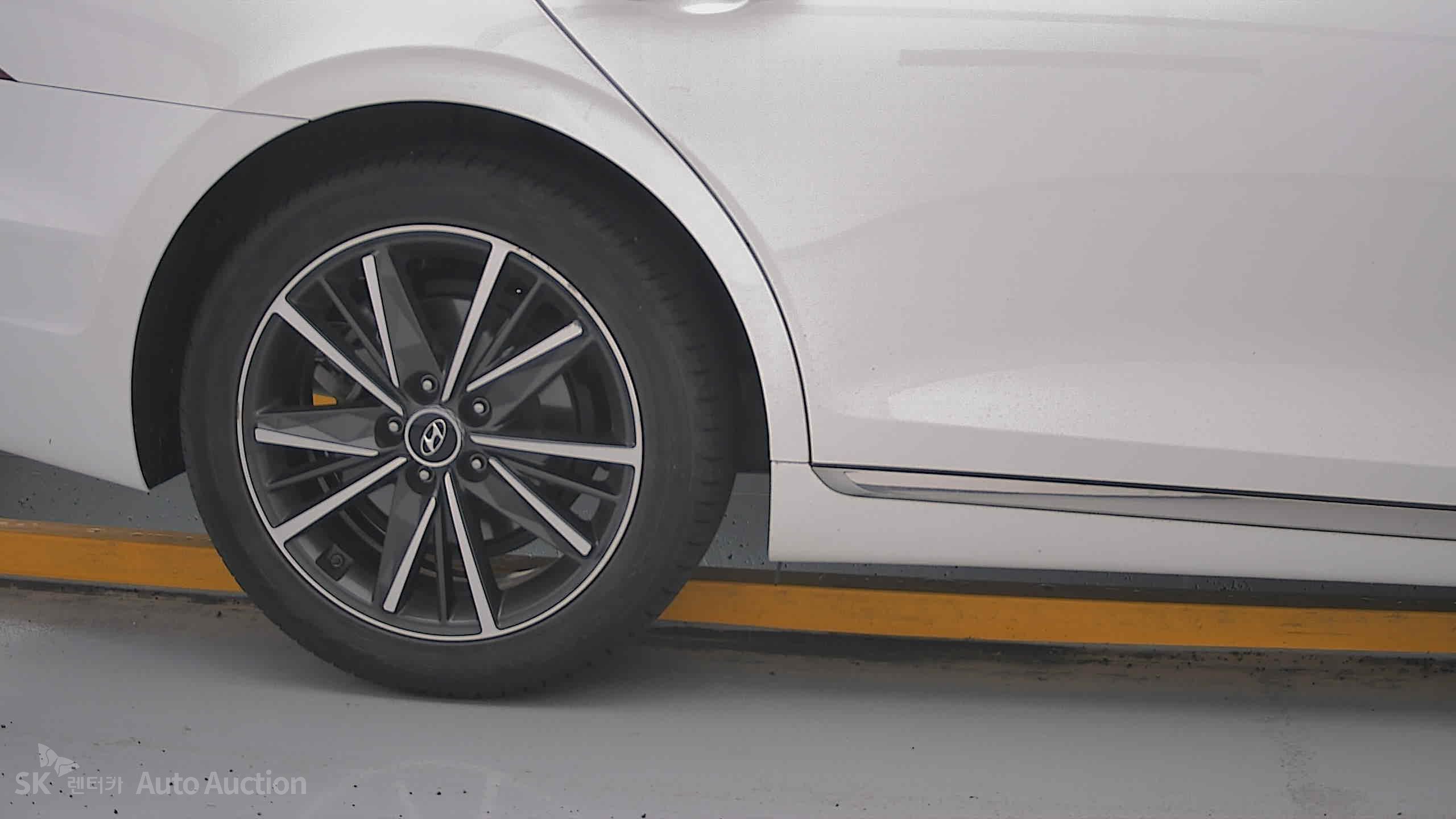 2022 - hyundai grandeur