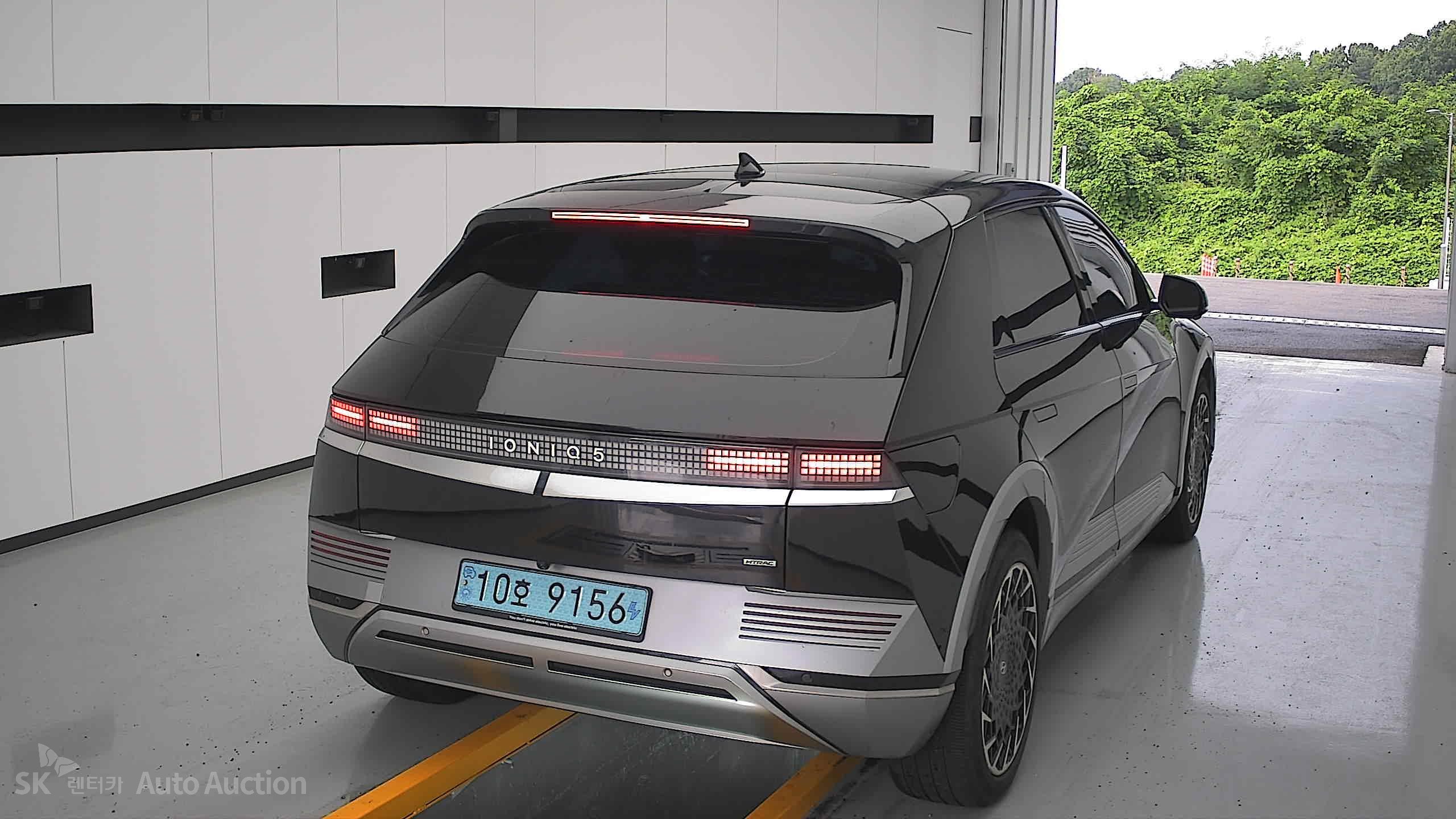 2022 - hyundai ioniq