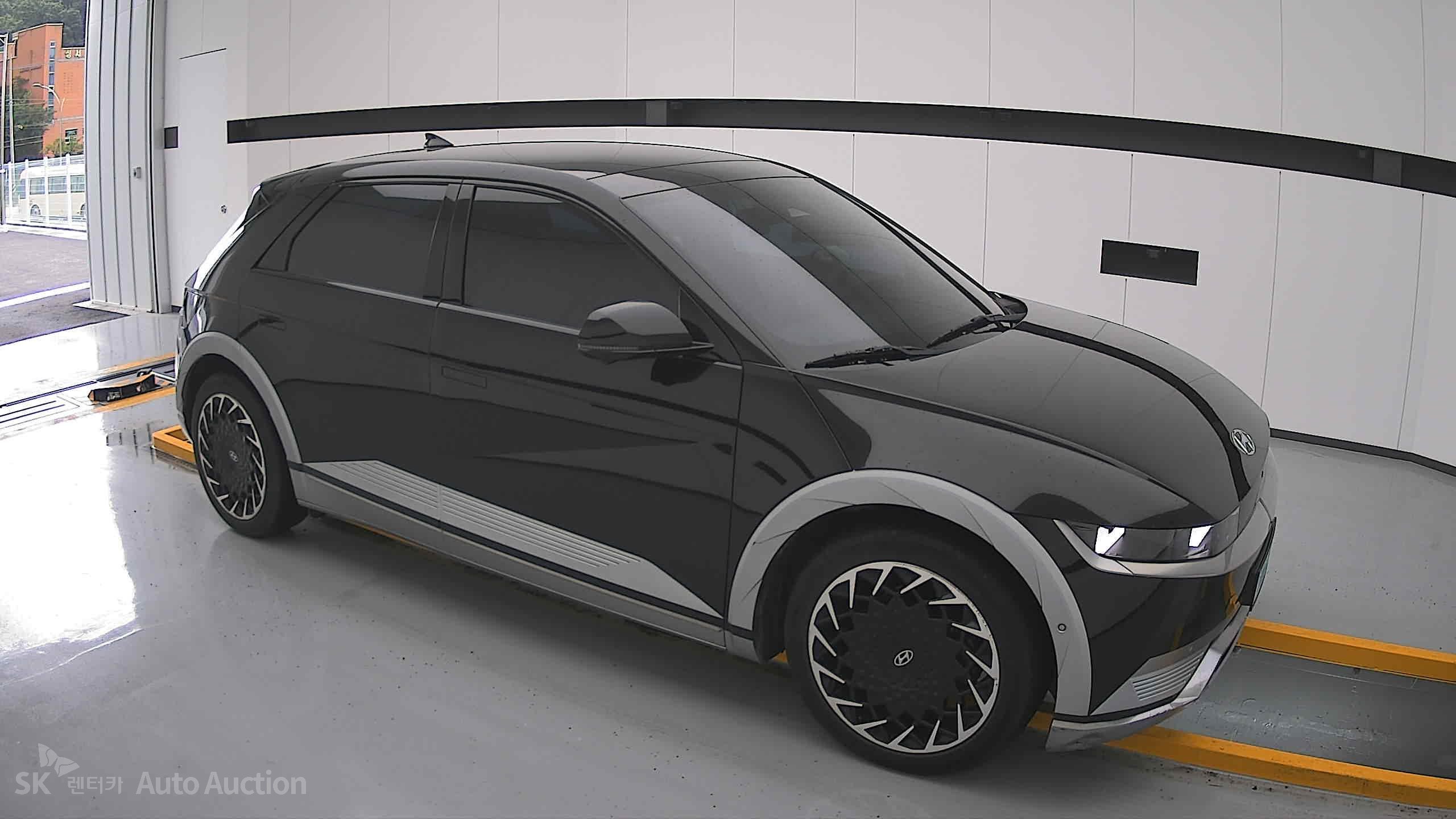 2022 - hyundai ioniq