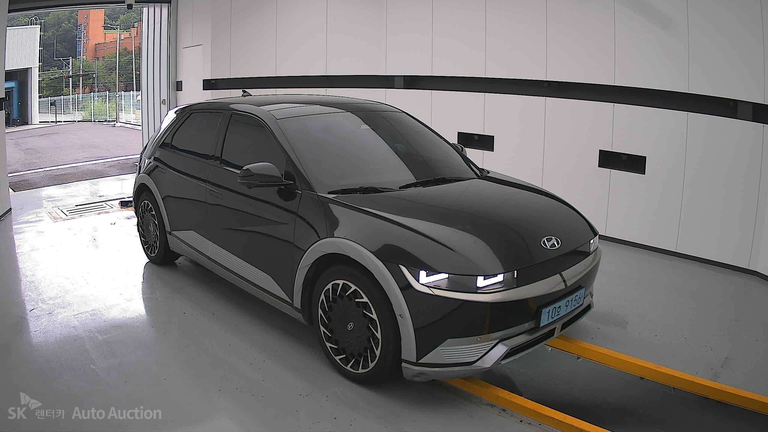2022 - hyundai ioniq