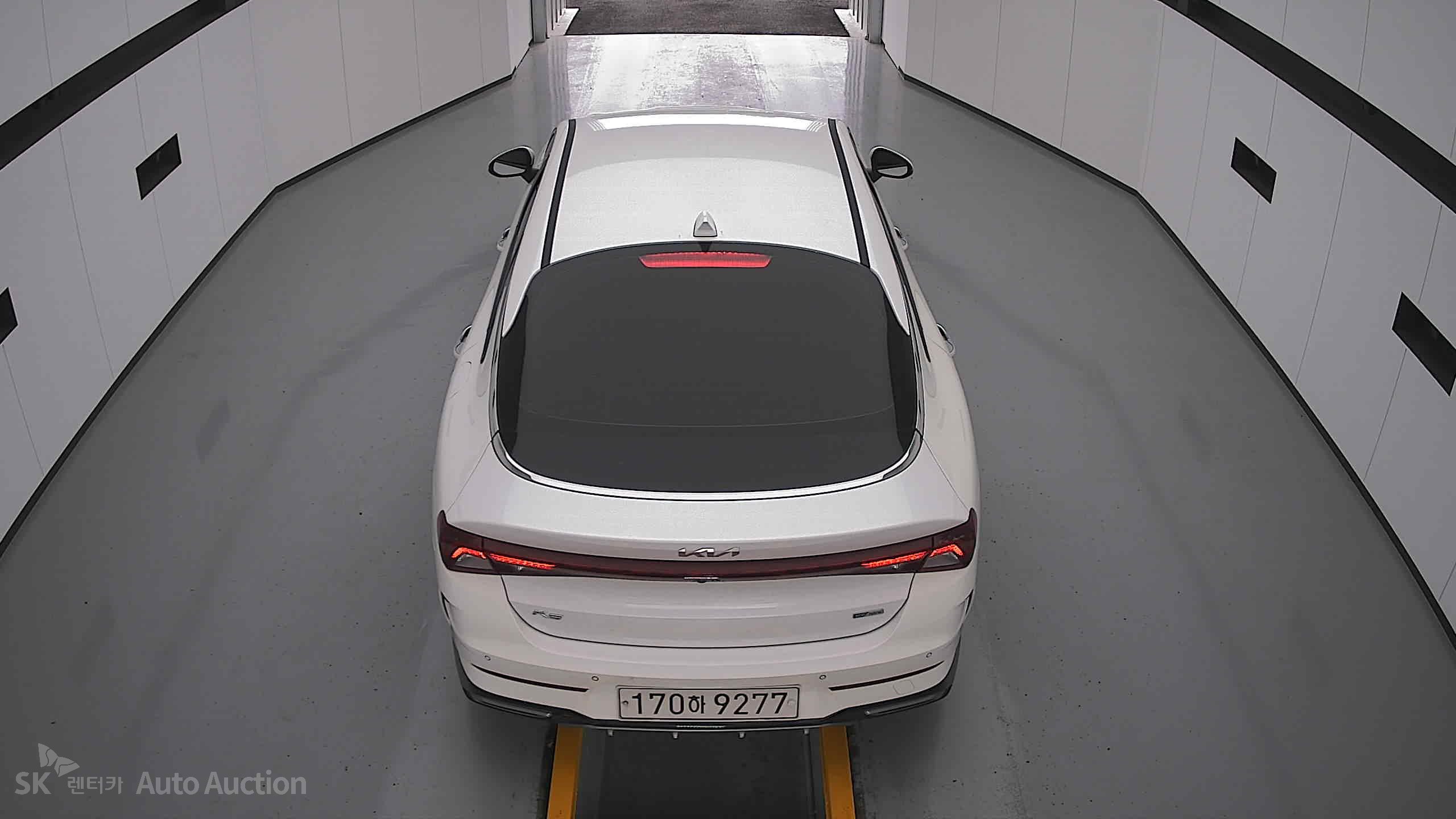 2022 - kia k5