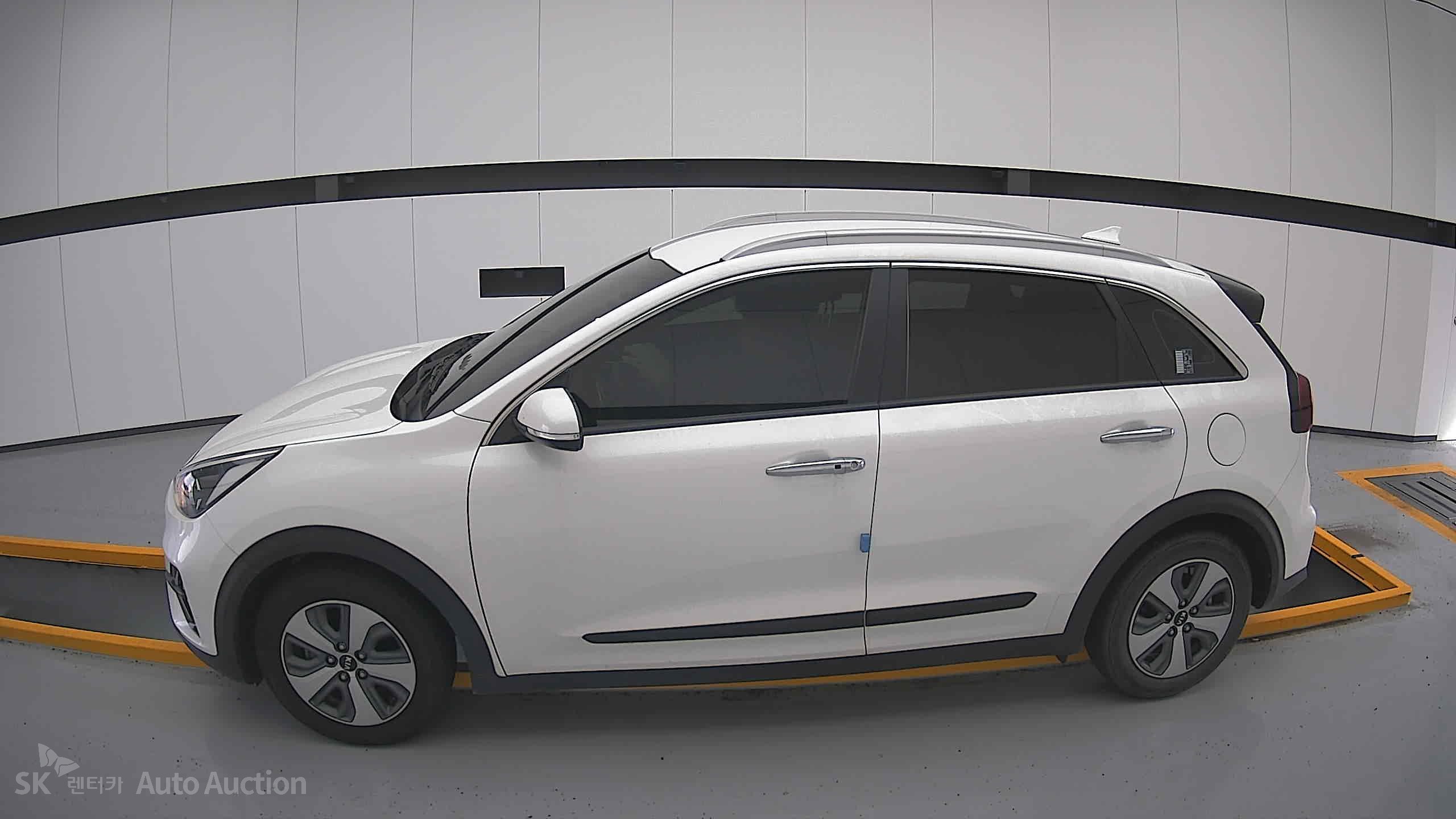 2021 - kia niro