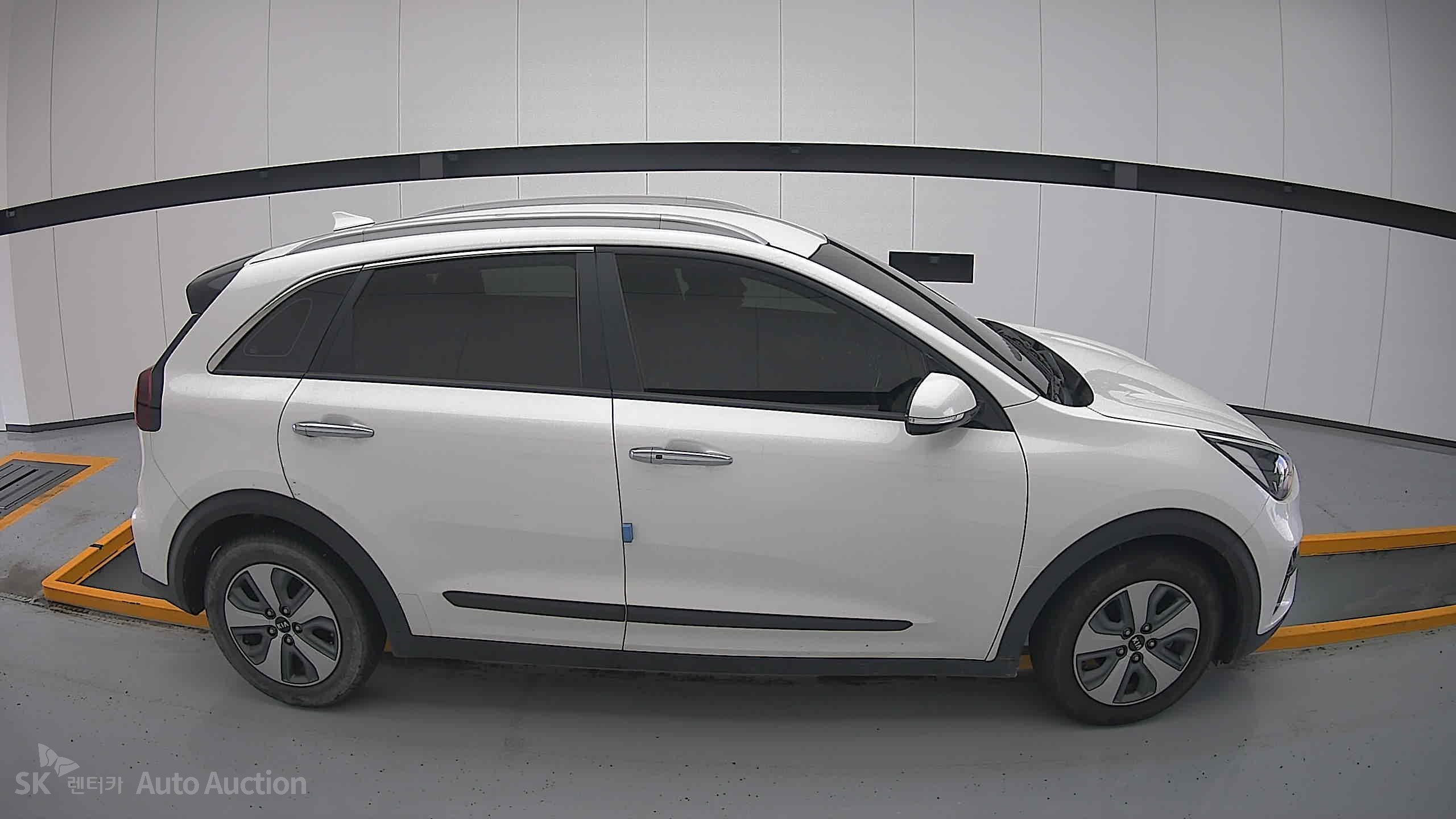 2021 - kia niro