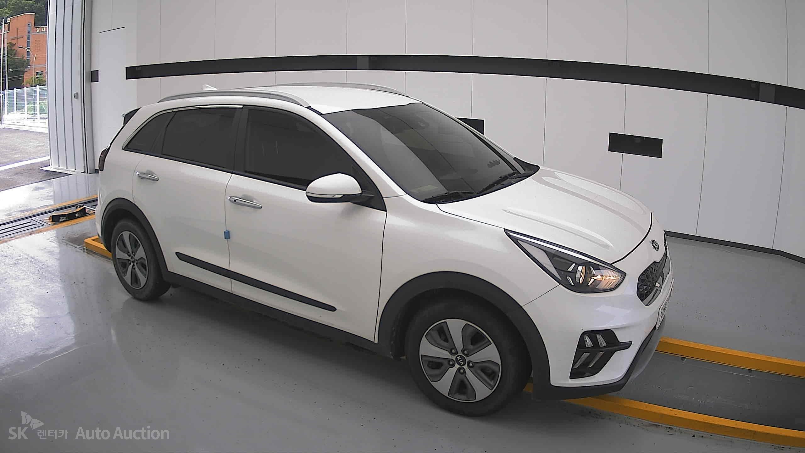 2021 - kia niro