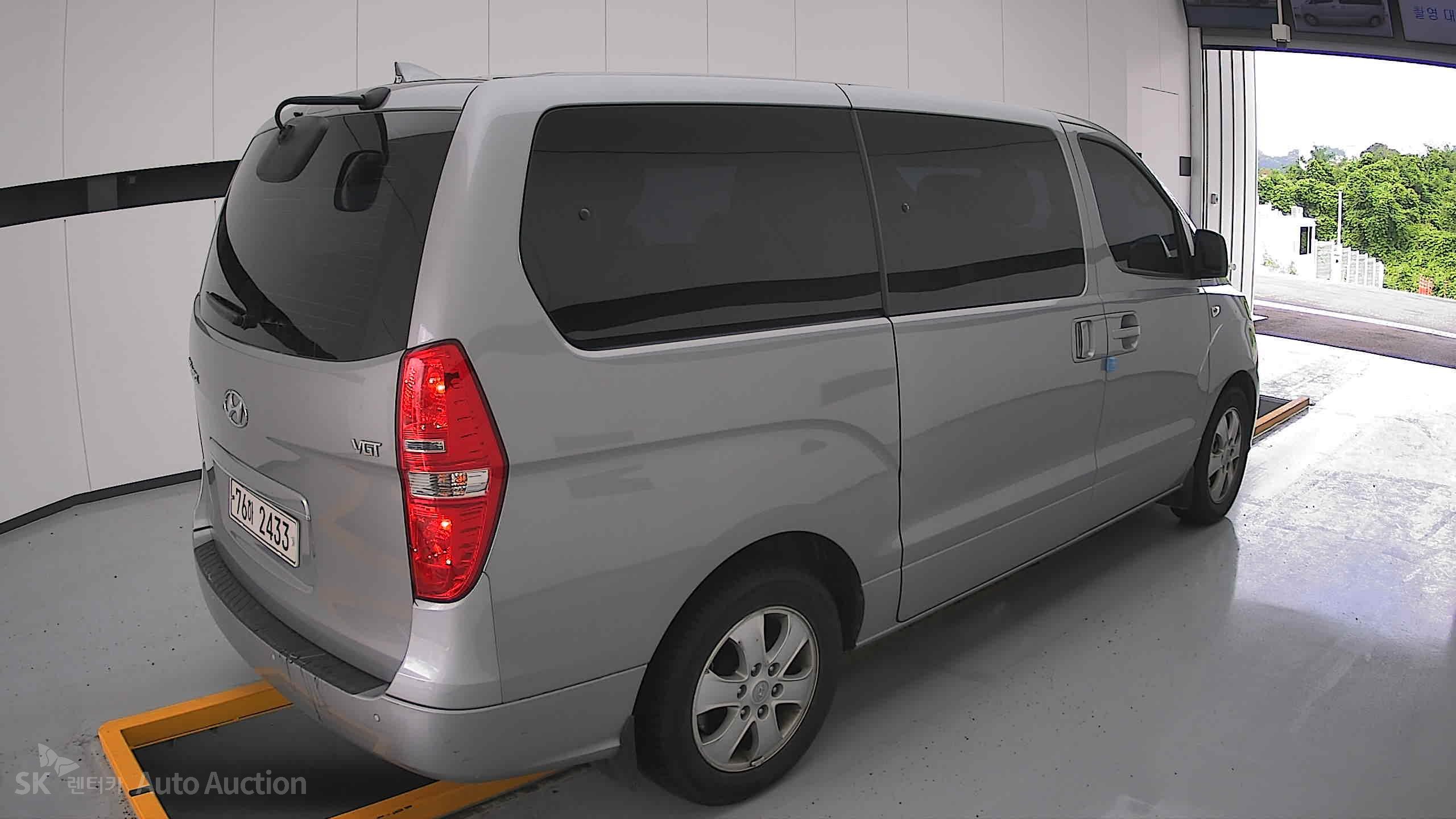 2021 - hyundai grand starex