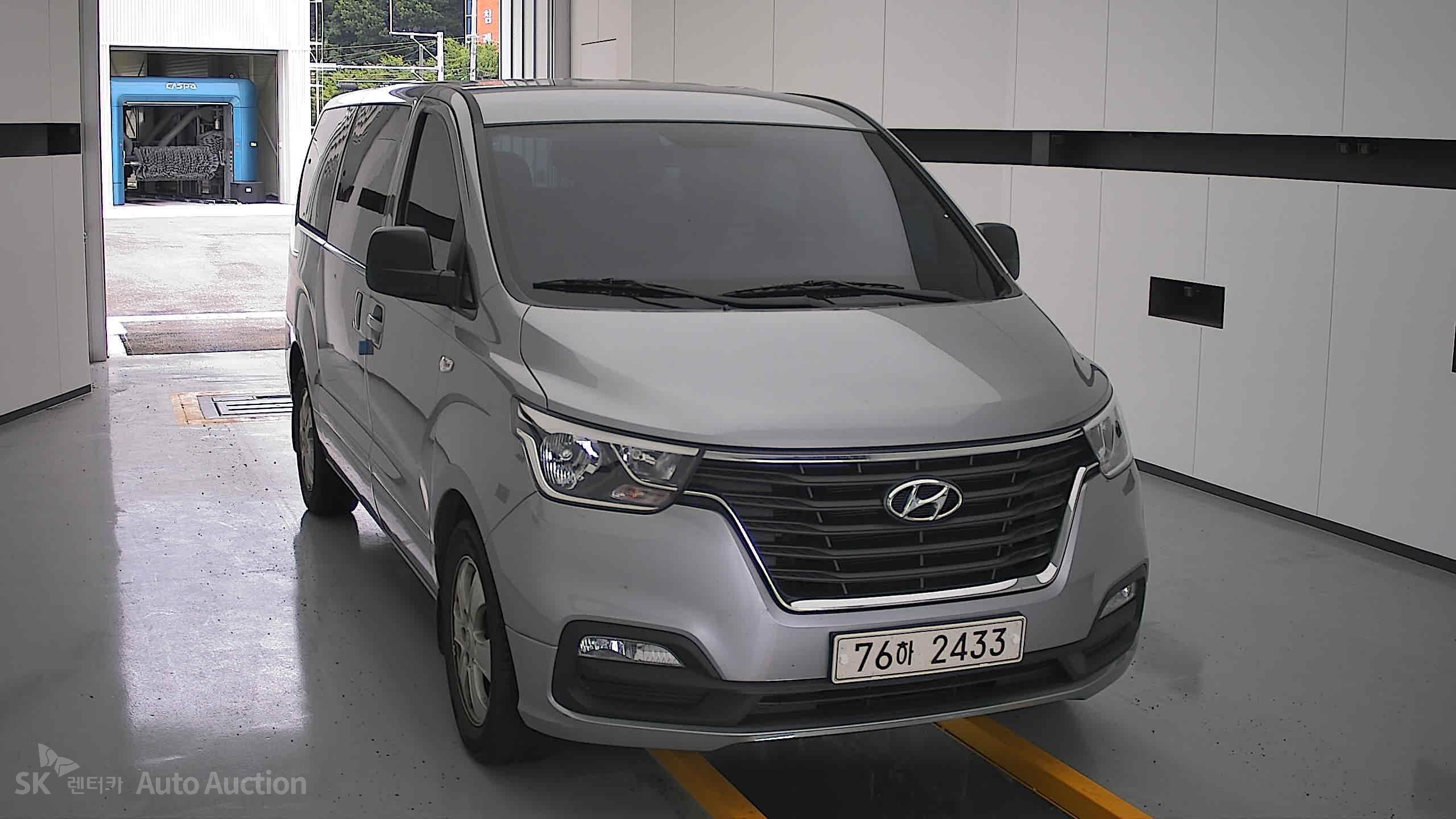 2021 - hyundai grand starex