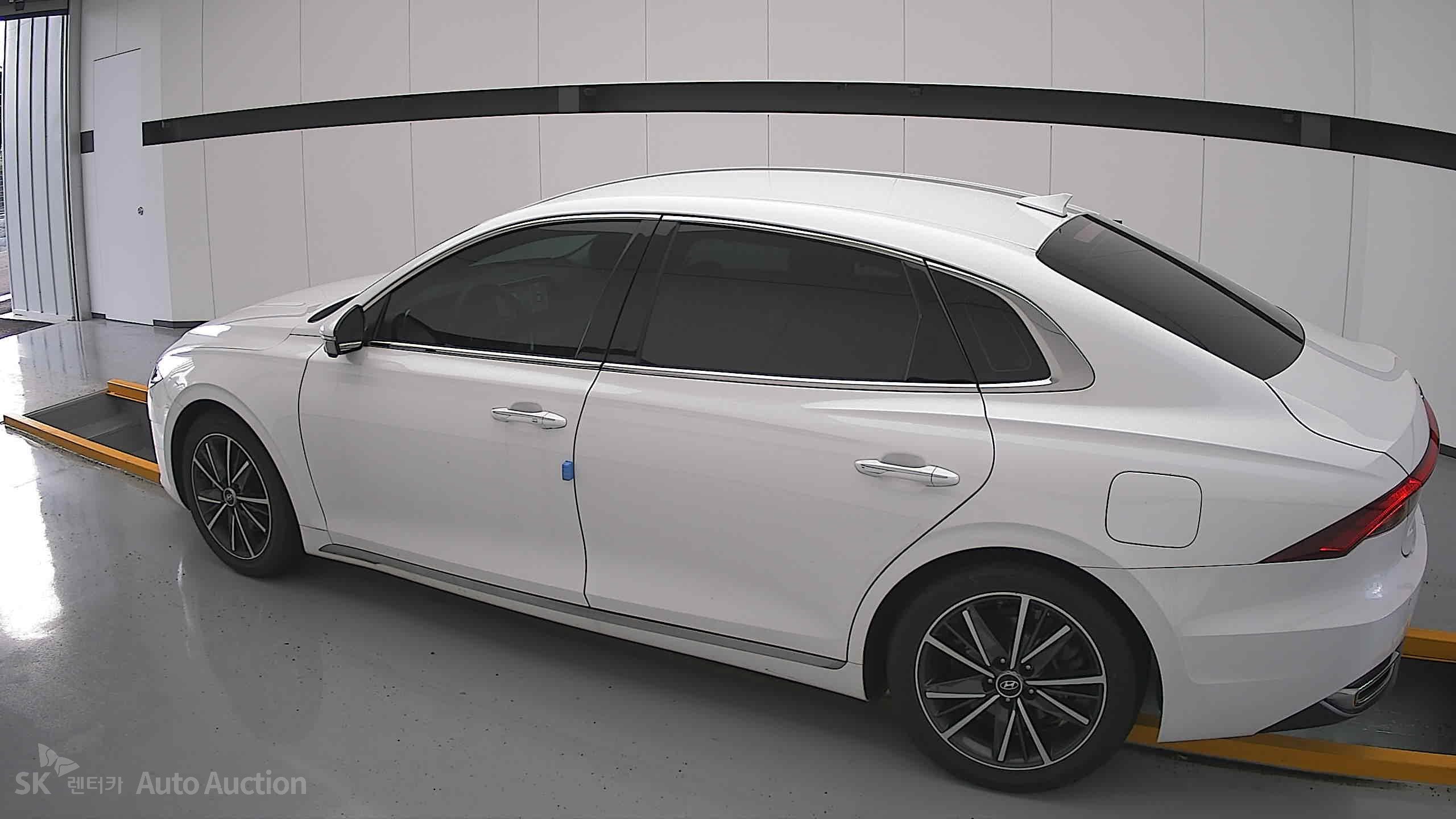 2023 - hyundai grandeur